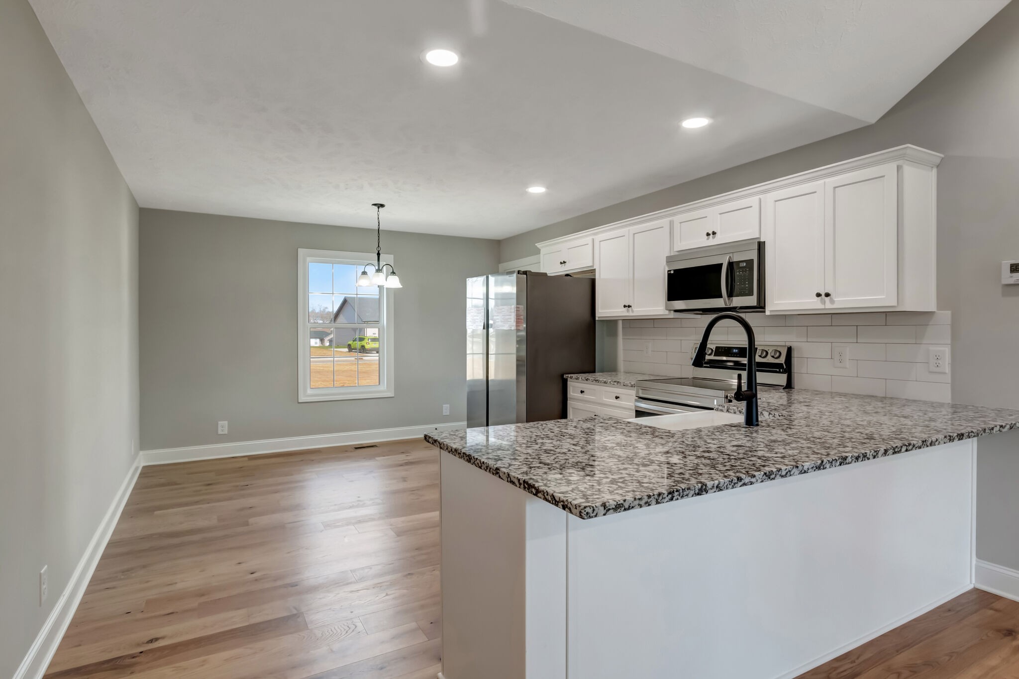 505 Rose Ln