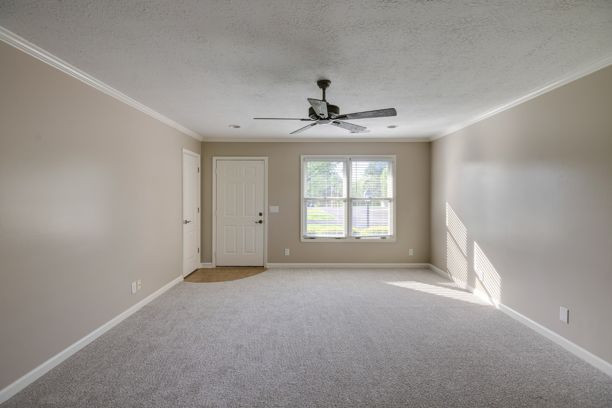 1130 Horse Mountain Rd