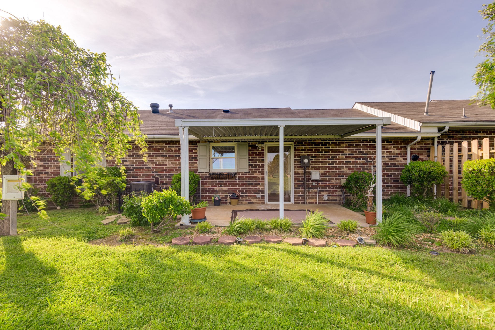 1130 Horse Mountain Rd