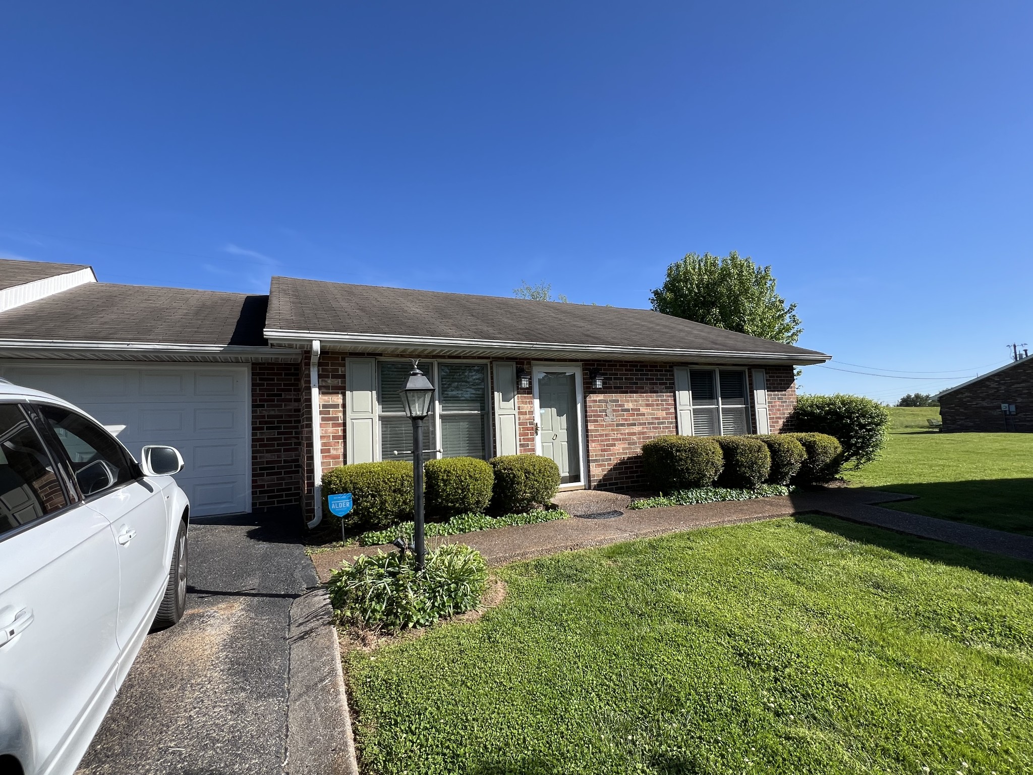 1130 Horse Mountain Rd