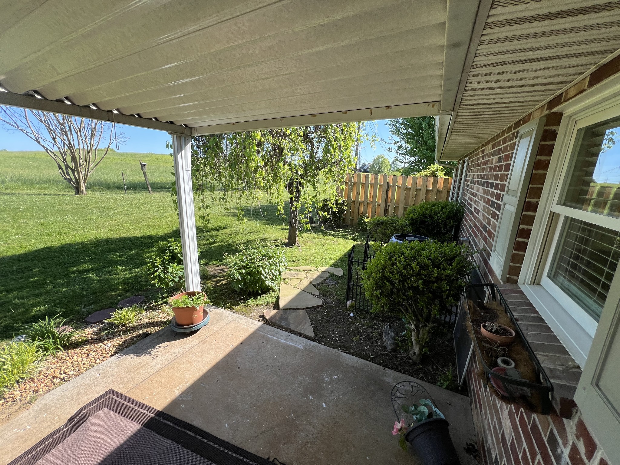 1130 Horse Mountain Rd