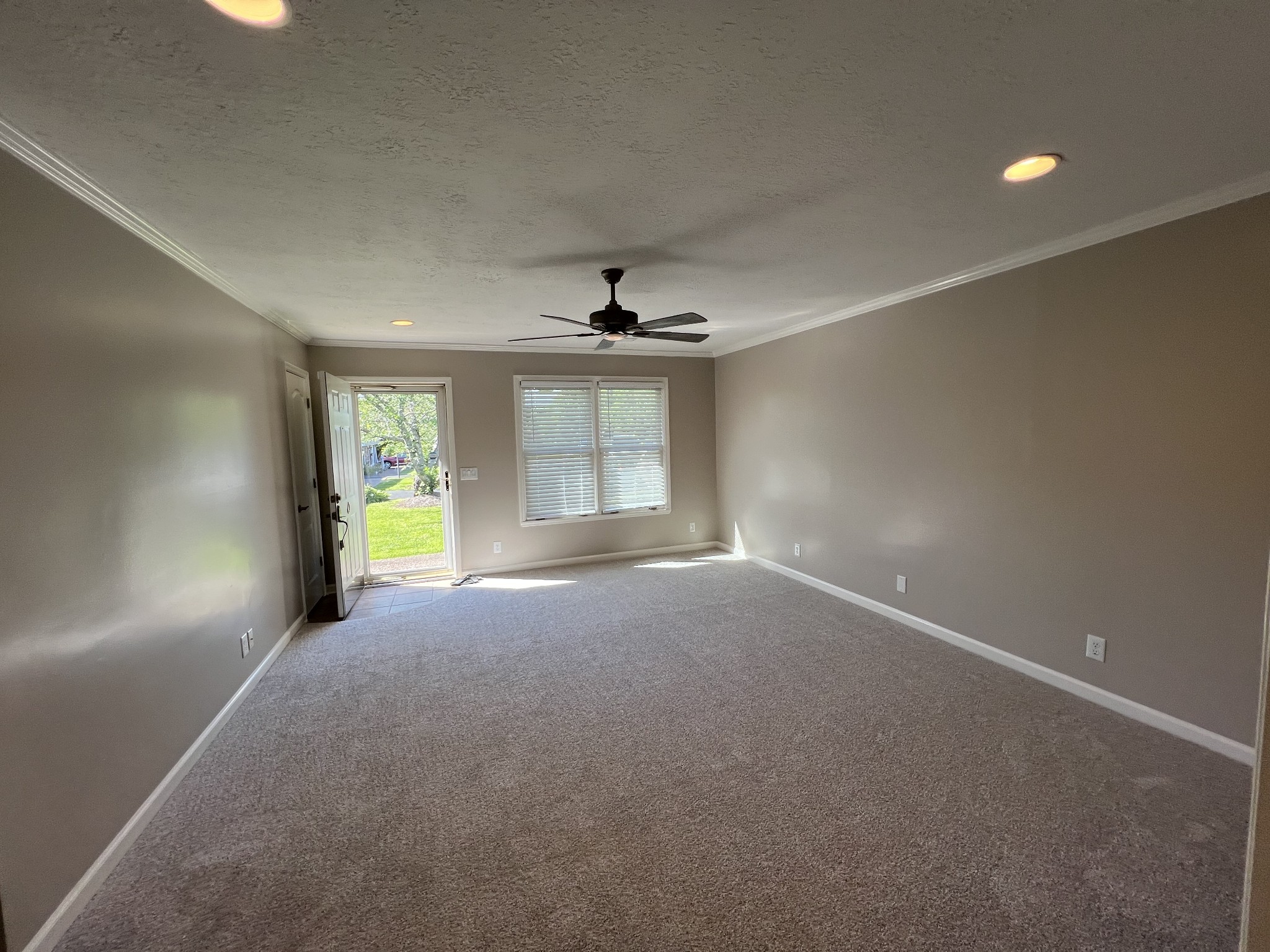 1130 Horse Mountain Rd
