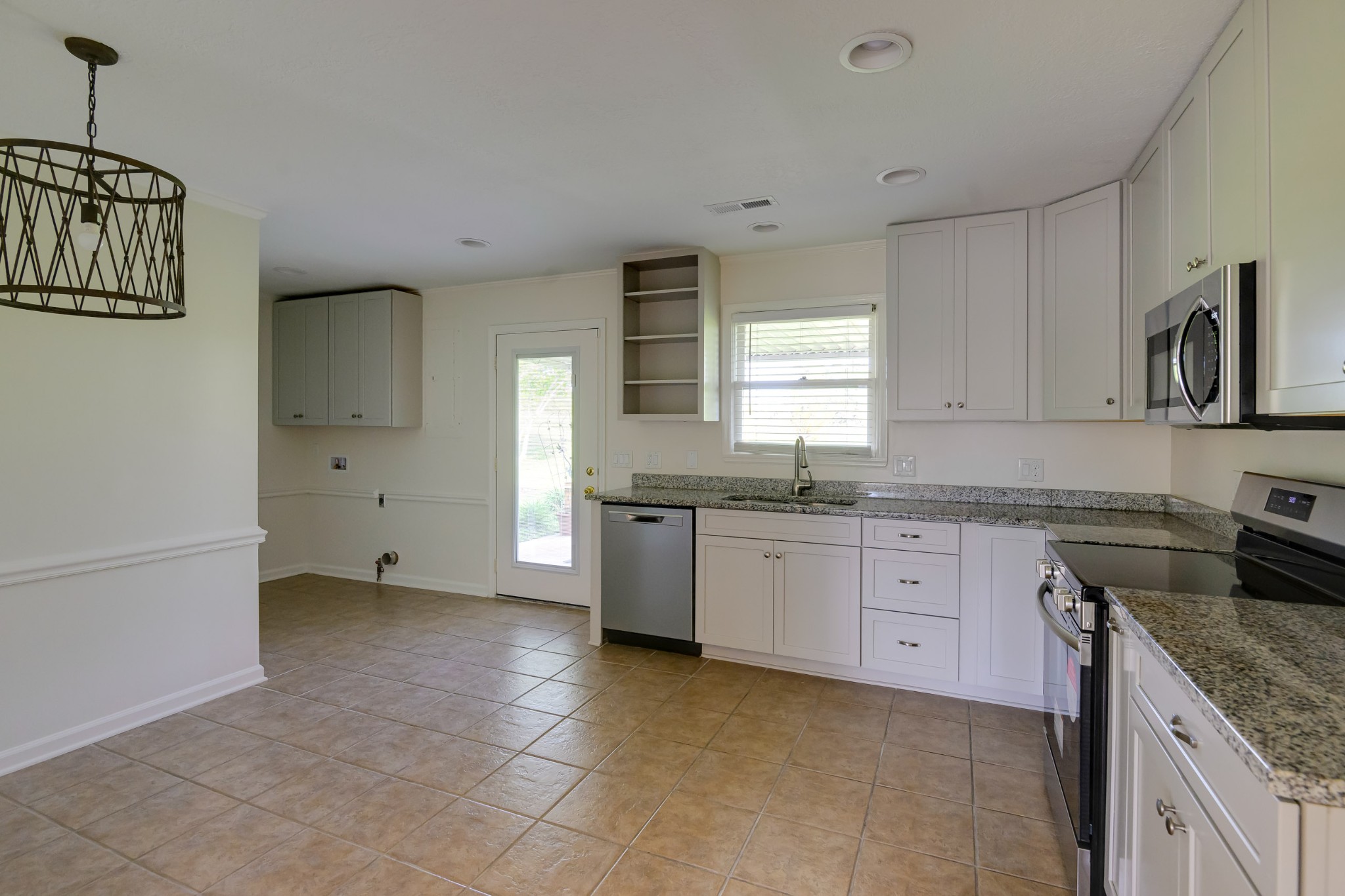 1130 Horse Mountain Rd