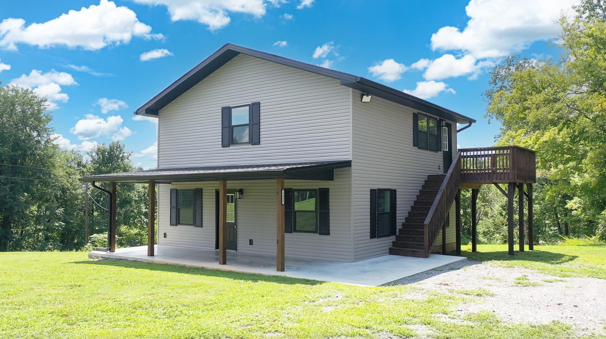 1489 Mount Herman Rd