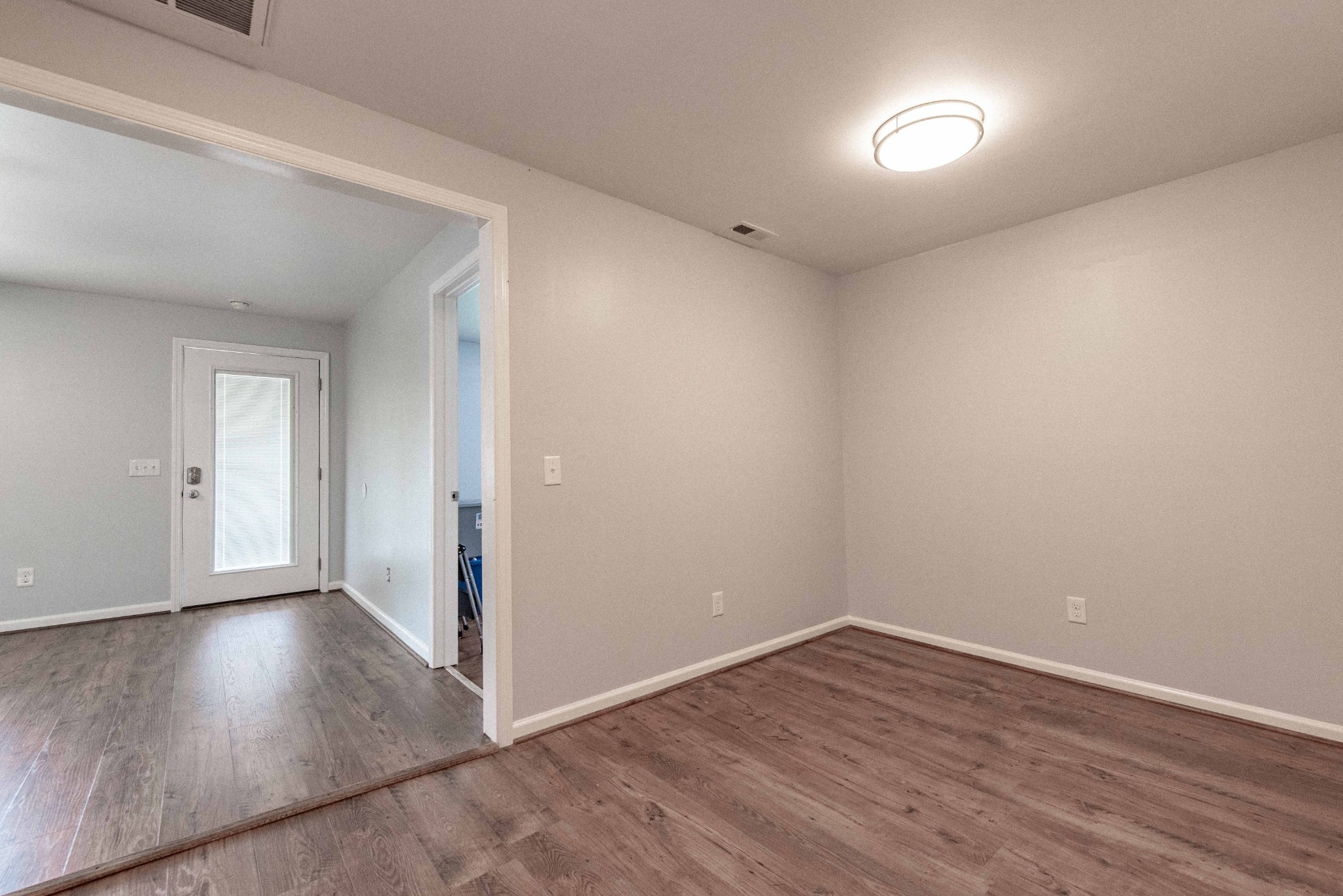 106 Maple St