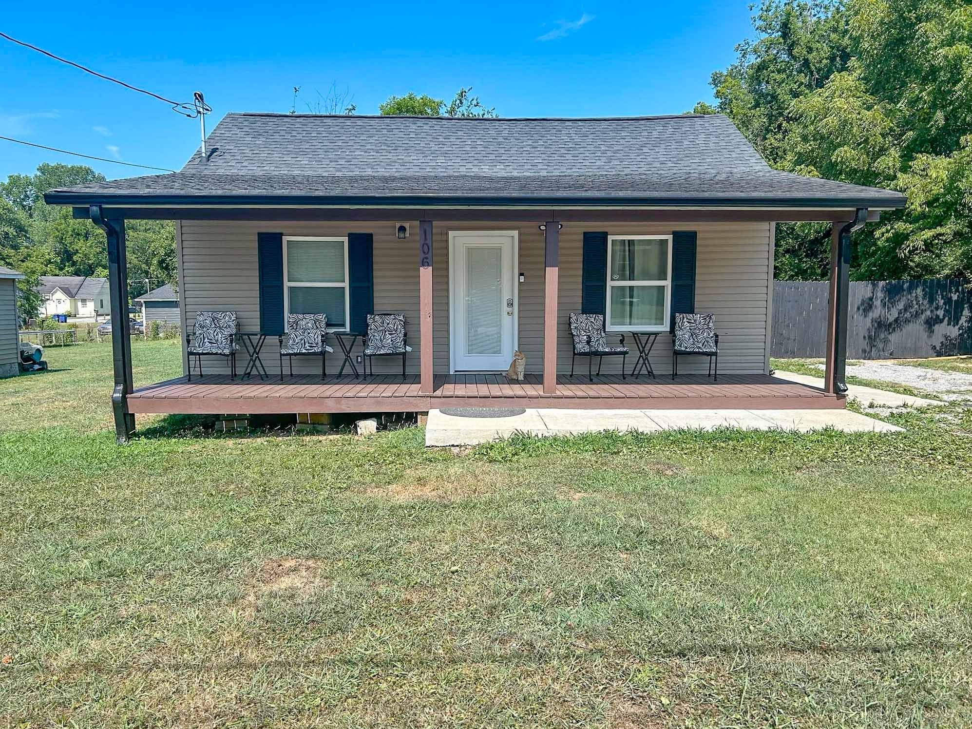106 Maple St