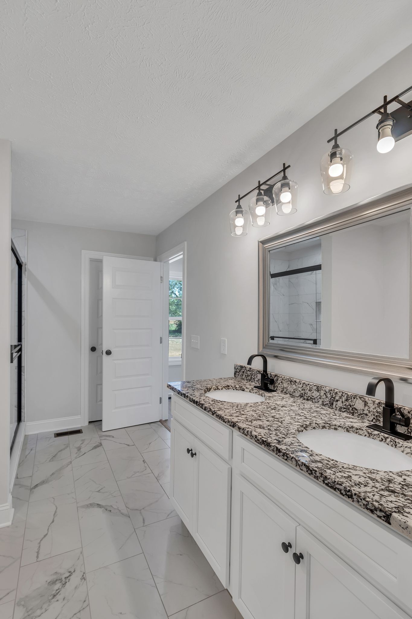 303 Lucas Rd