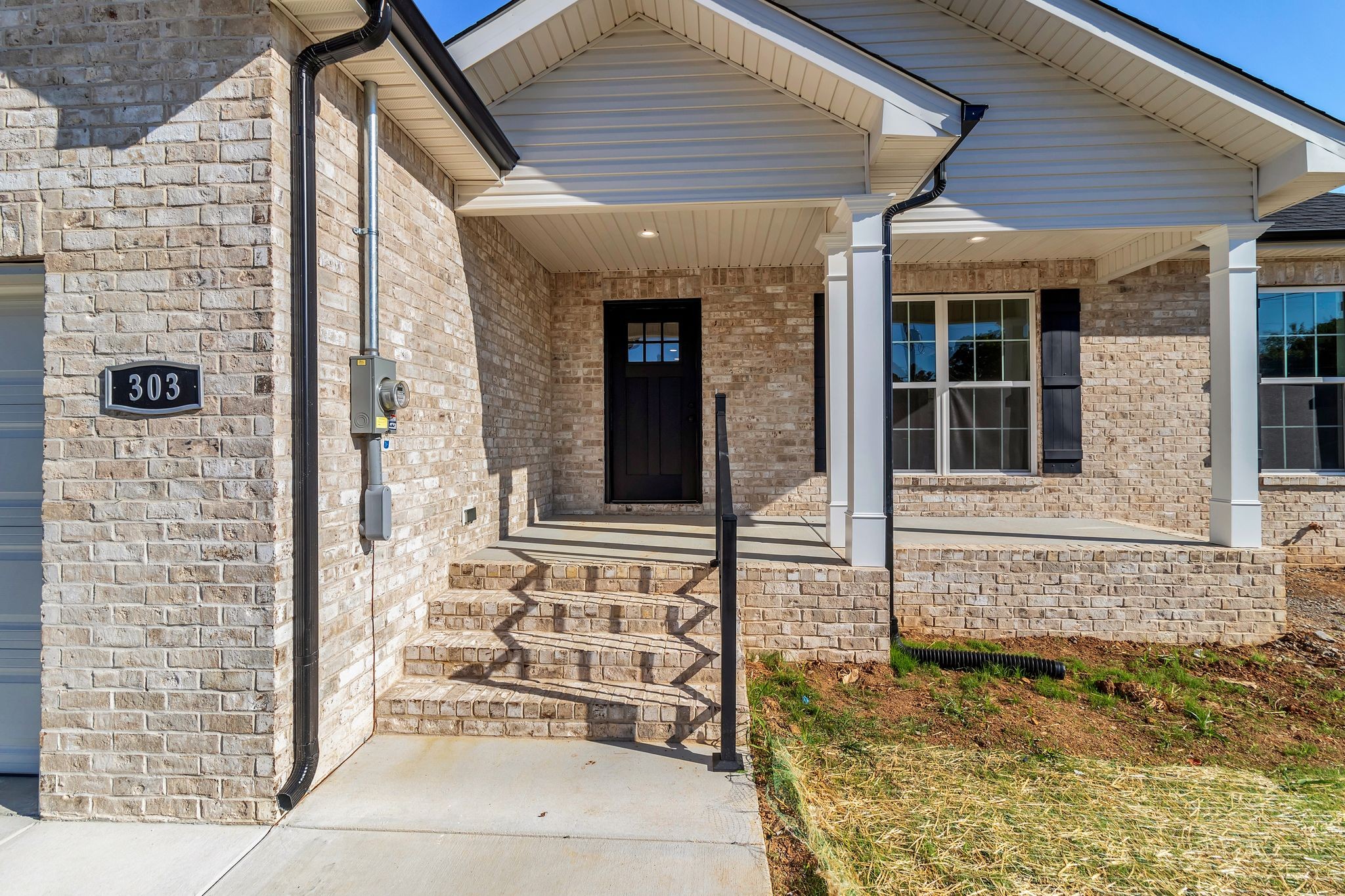 303 Lucas Rd