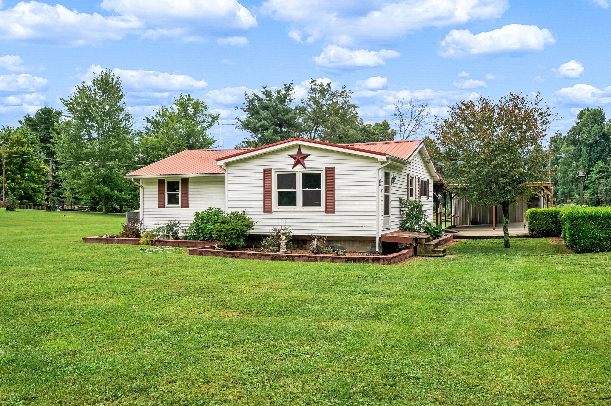 290 Womble Rd