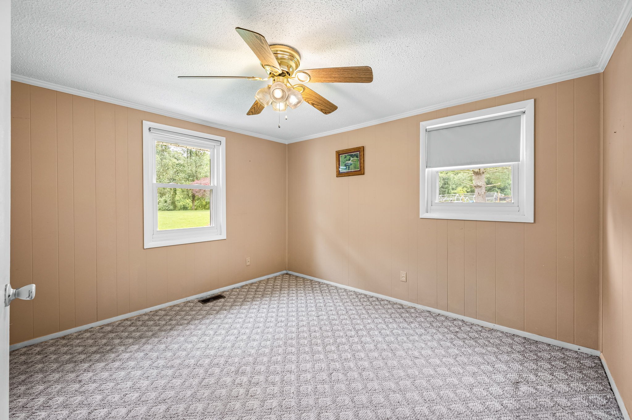 290 Womble Rd