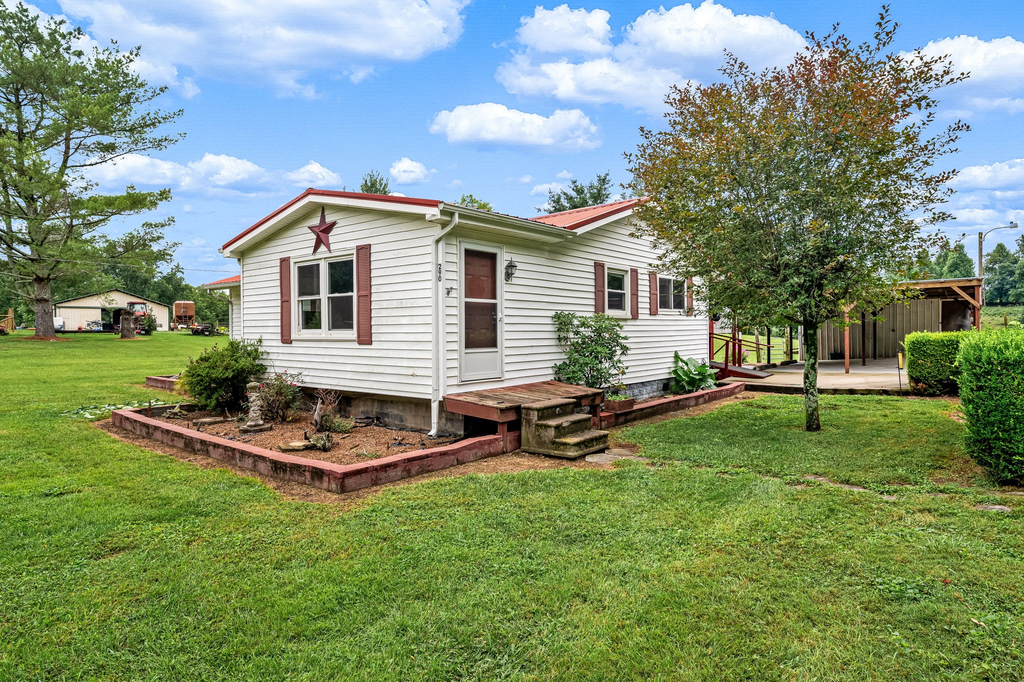 290 Womble Rd