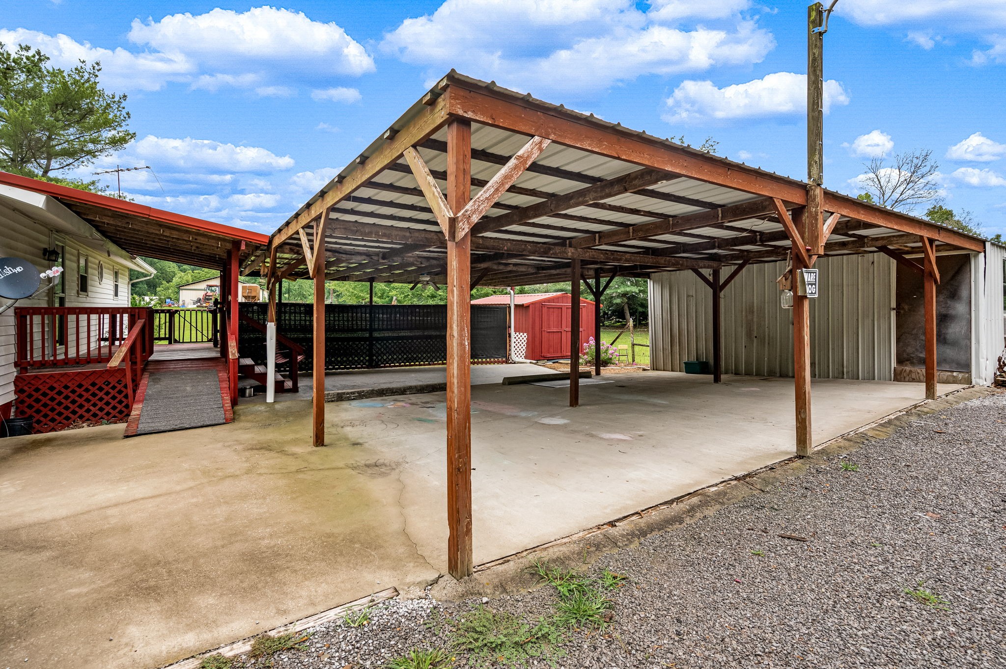 290 Womble Rd