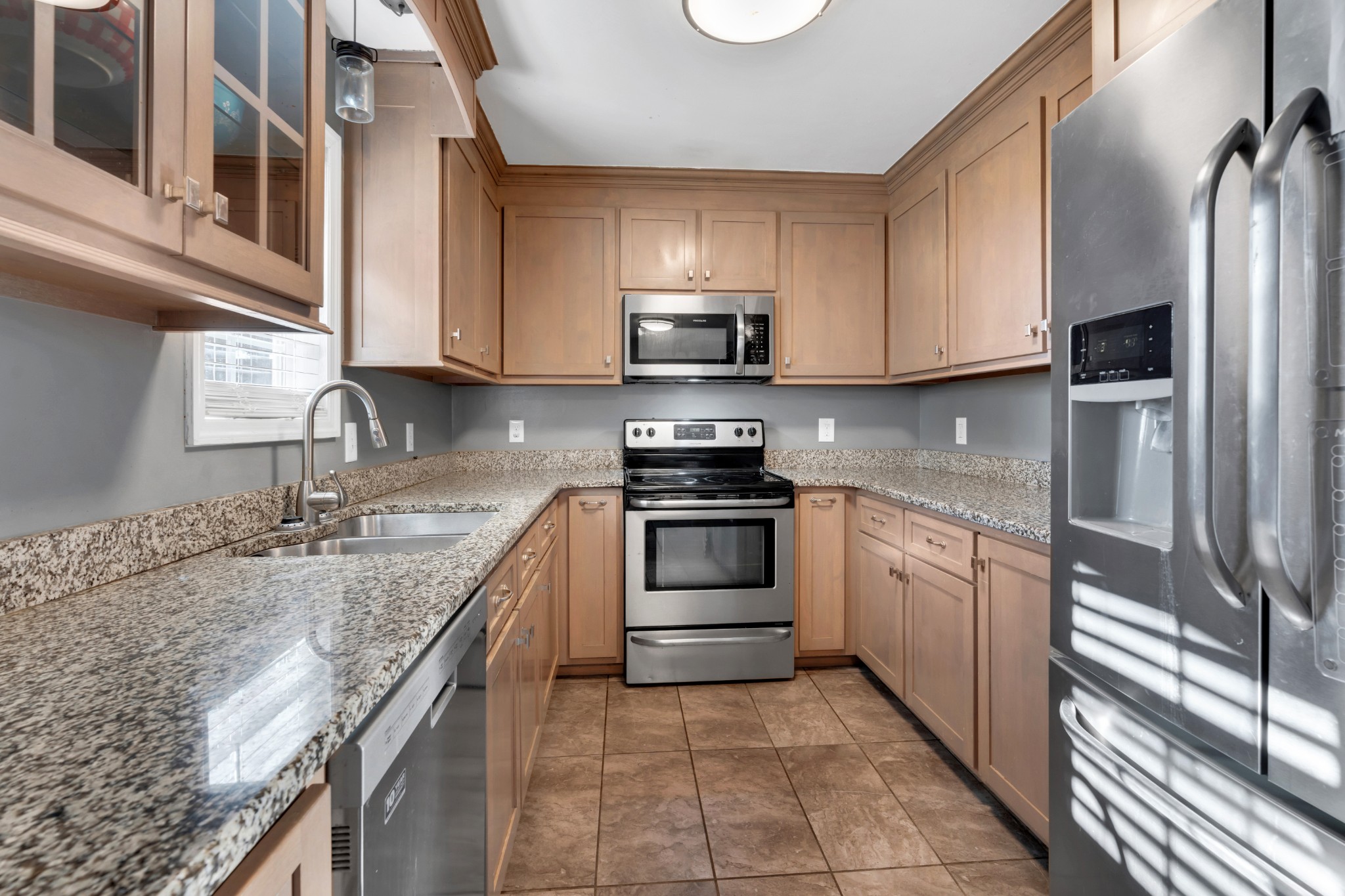 300 Scenic Dr