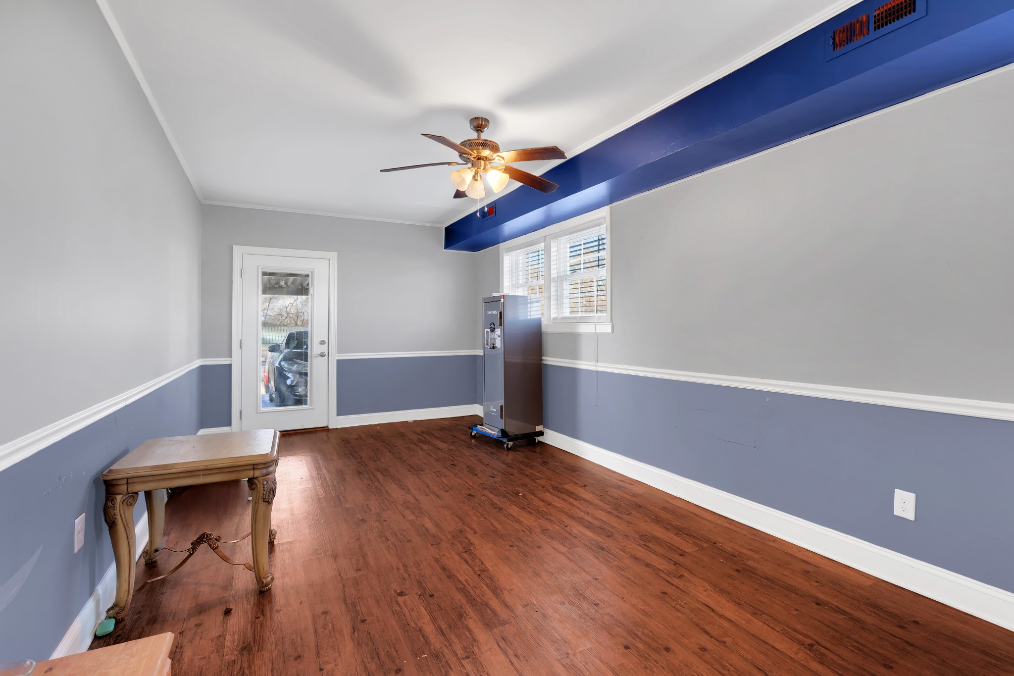 300 Scenic Dr