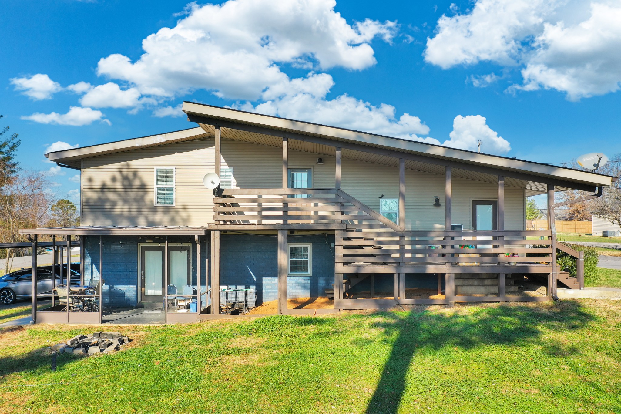300 Scenic Dr