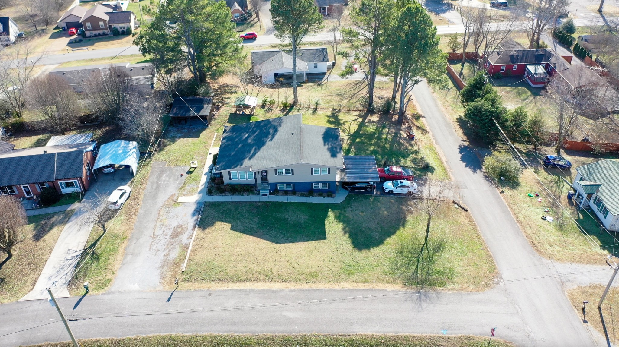 300 Scenic Dr