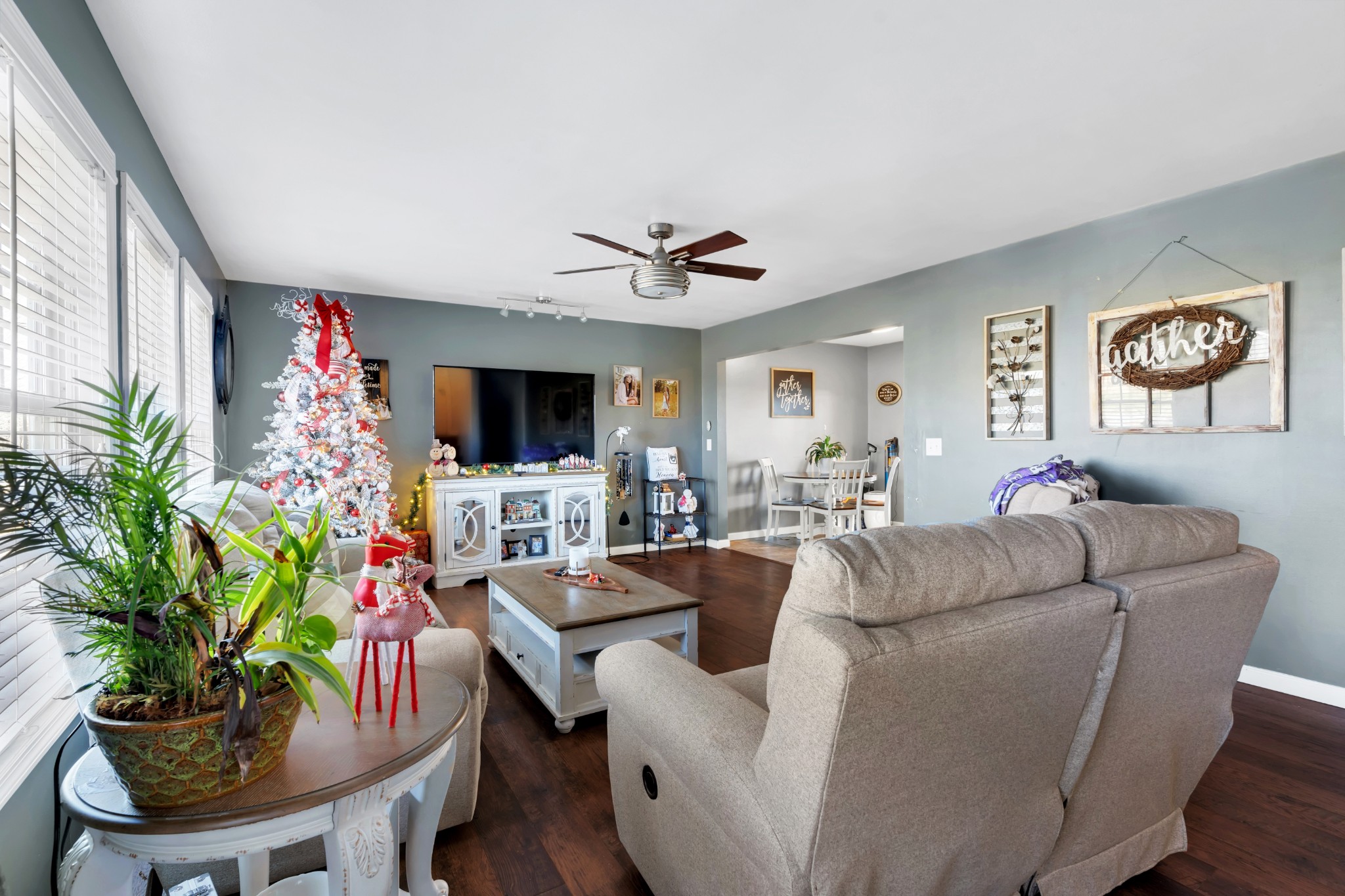 300 Scenic Dr