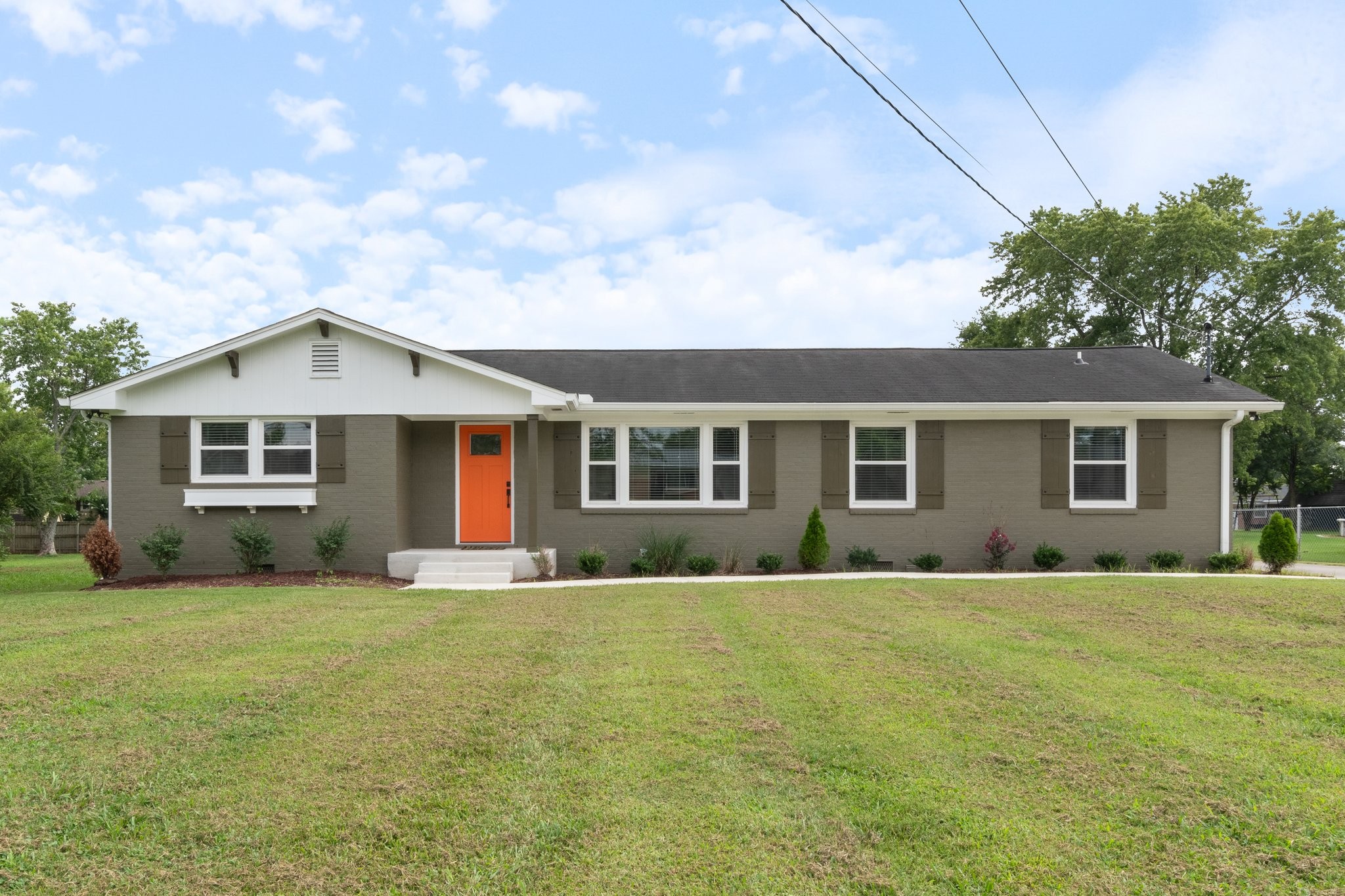 114 Blue Ribbon Pkwy