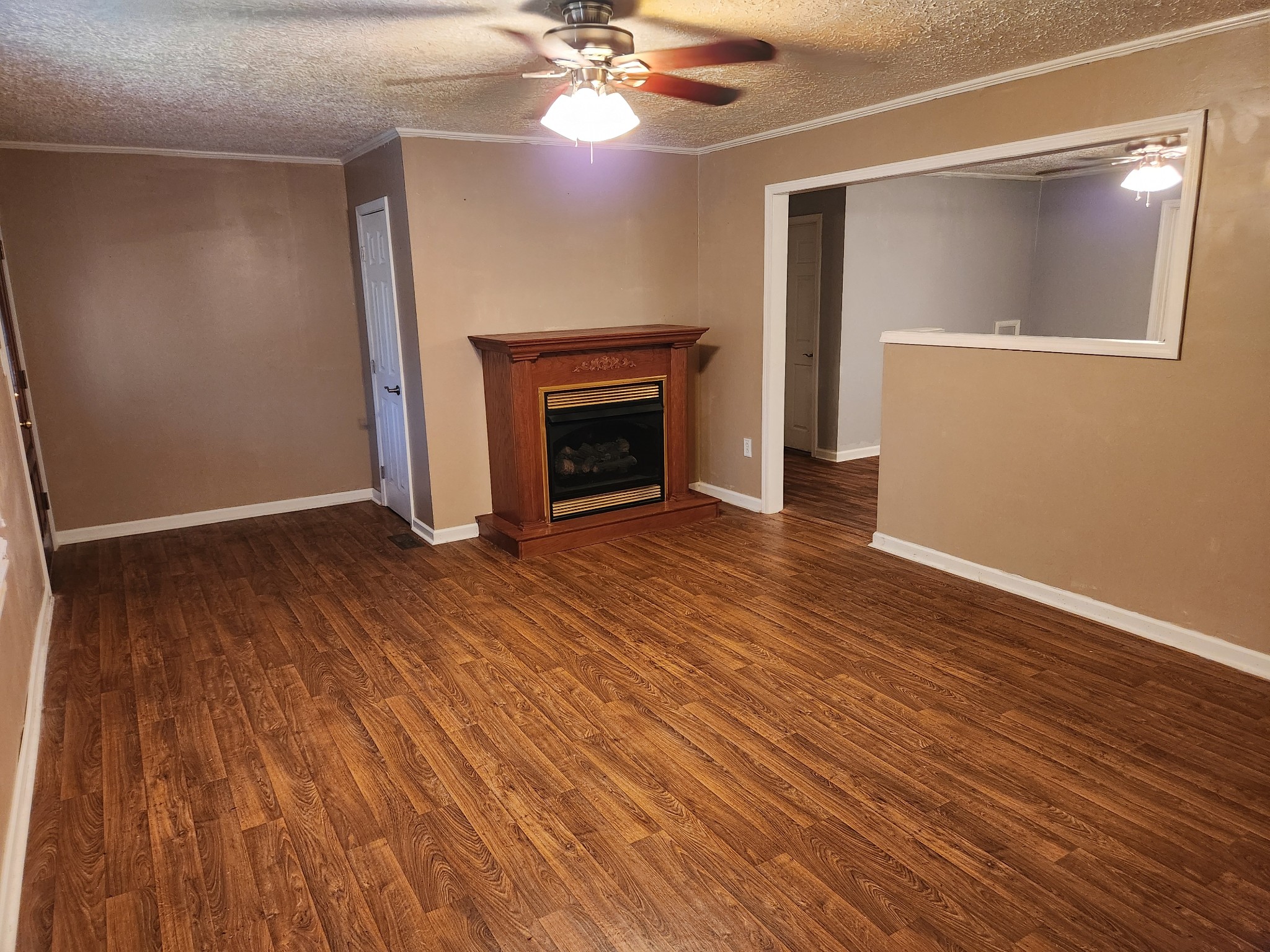 114 Circle Dr