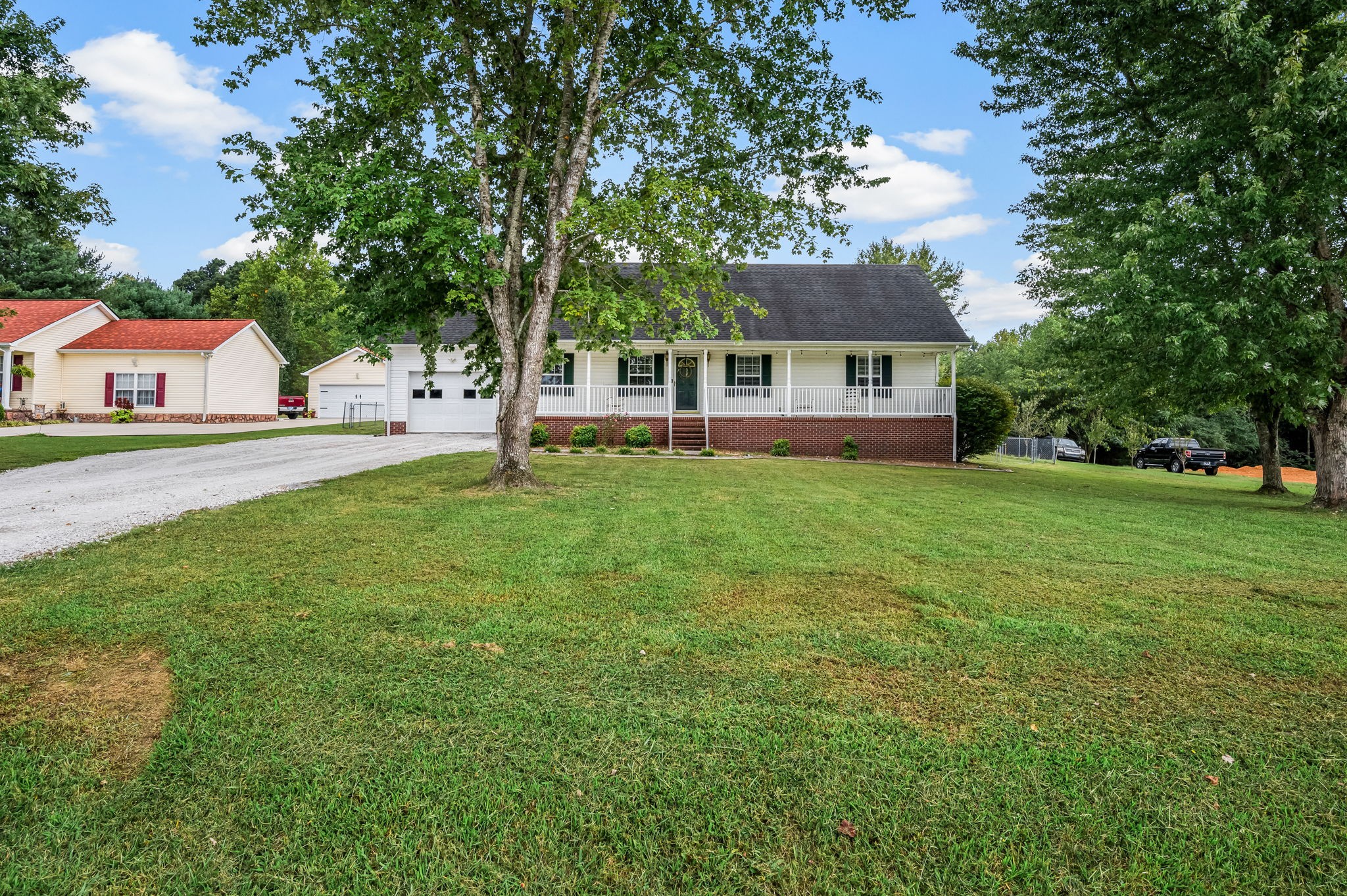 335 Overlook Cir