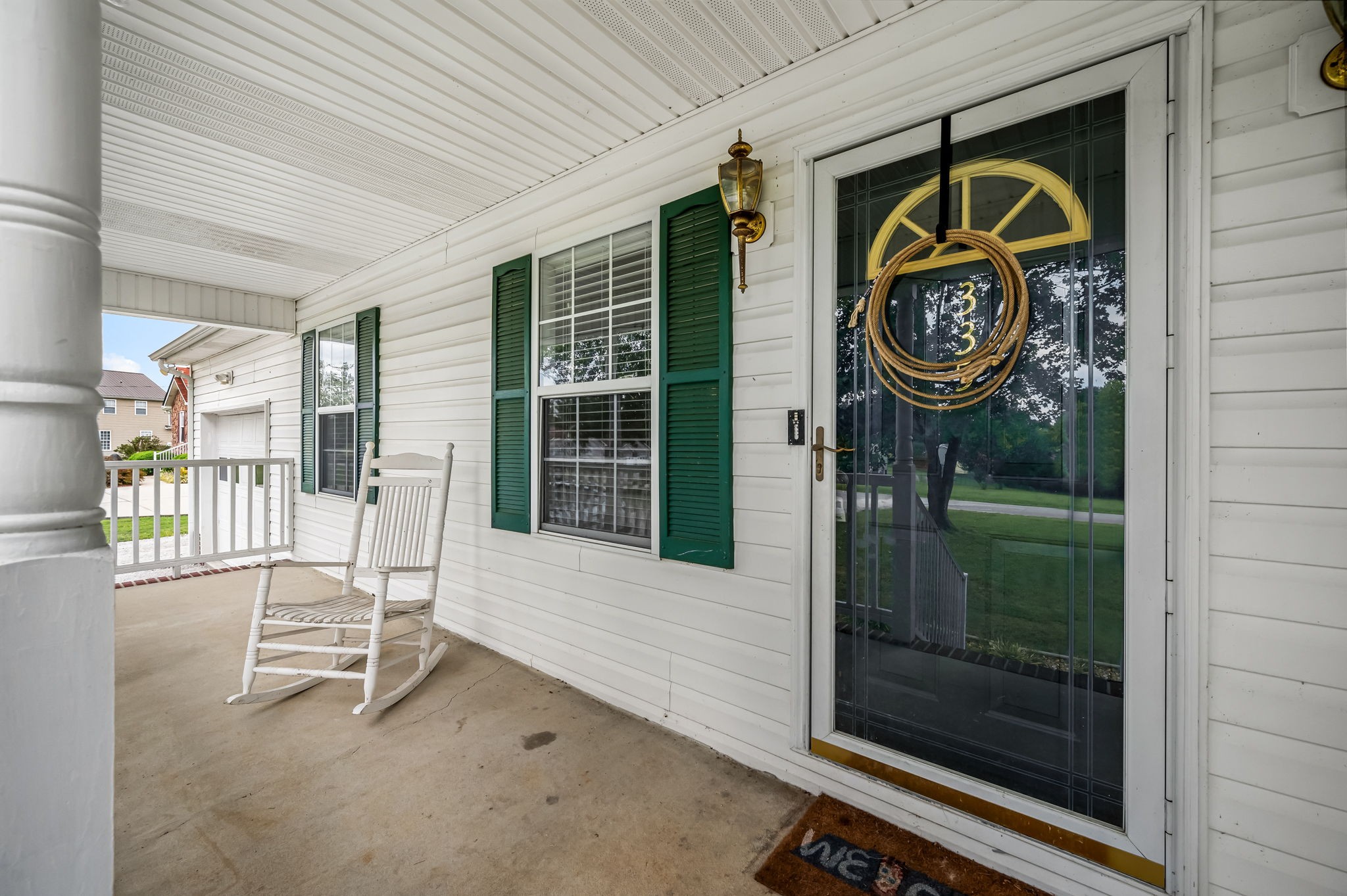 335 Overlook Cir