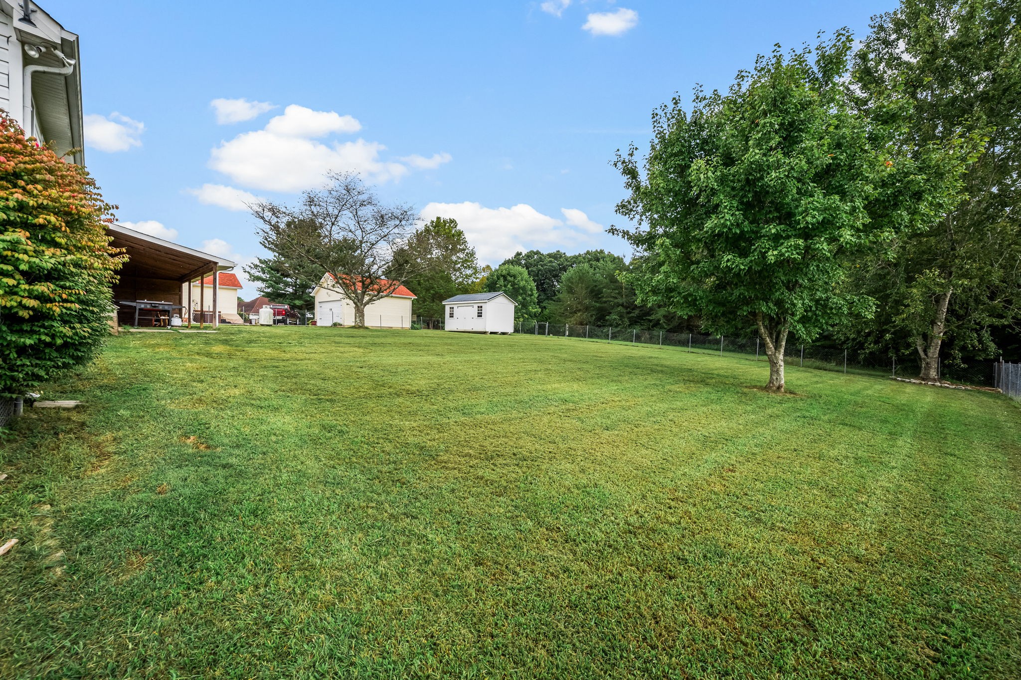 335 Overlook Cir