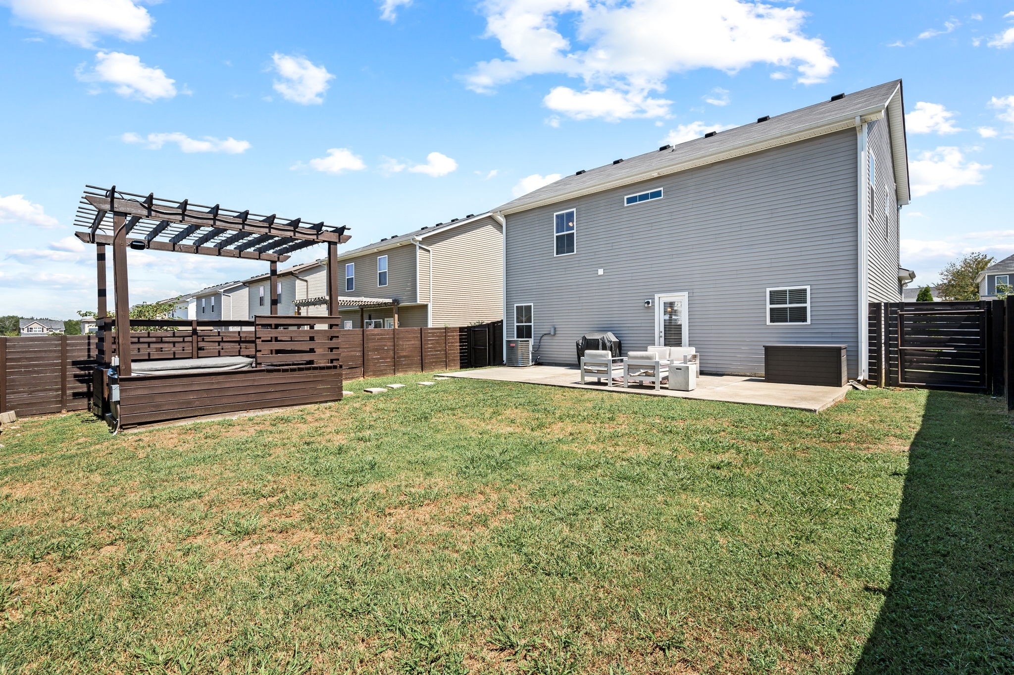 4242 Golden Sun Ct