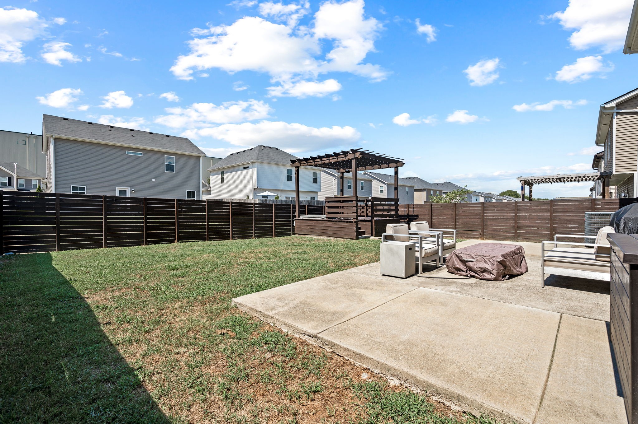 4242 Golden Sun Ct