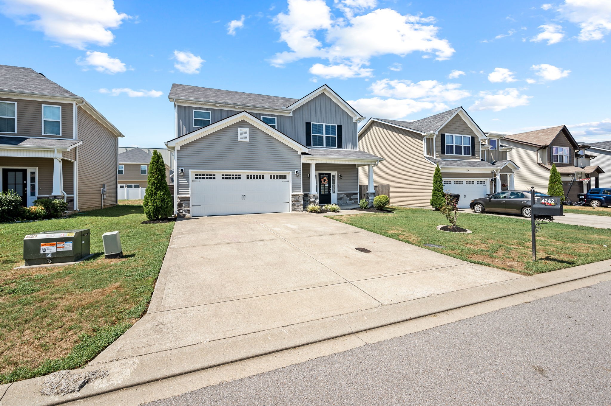 4242 Golden Sun Ct