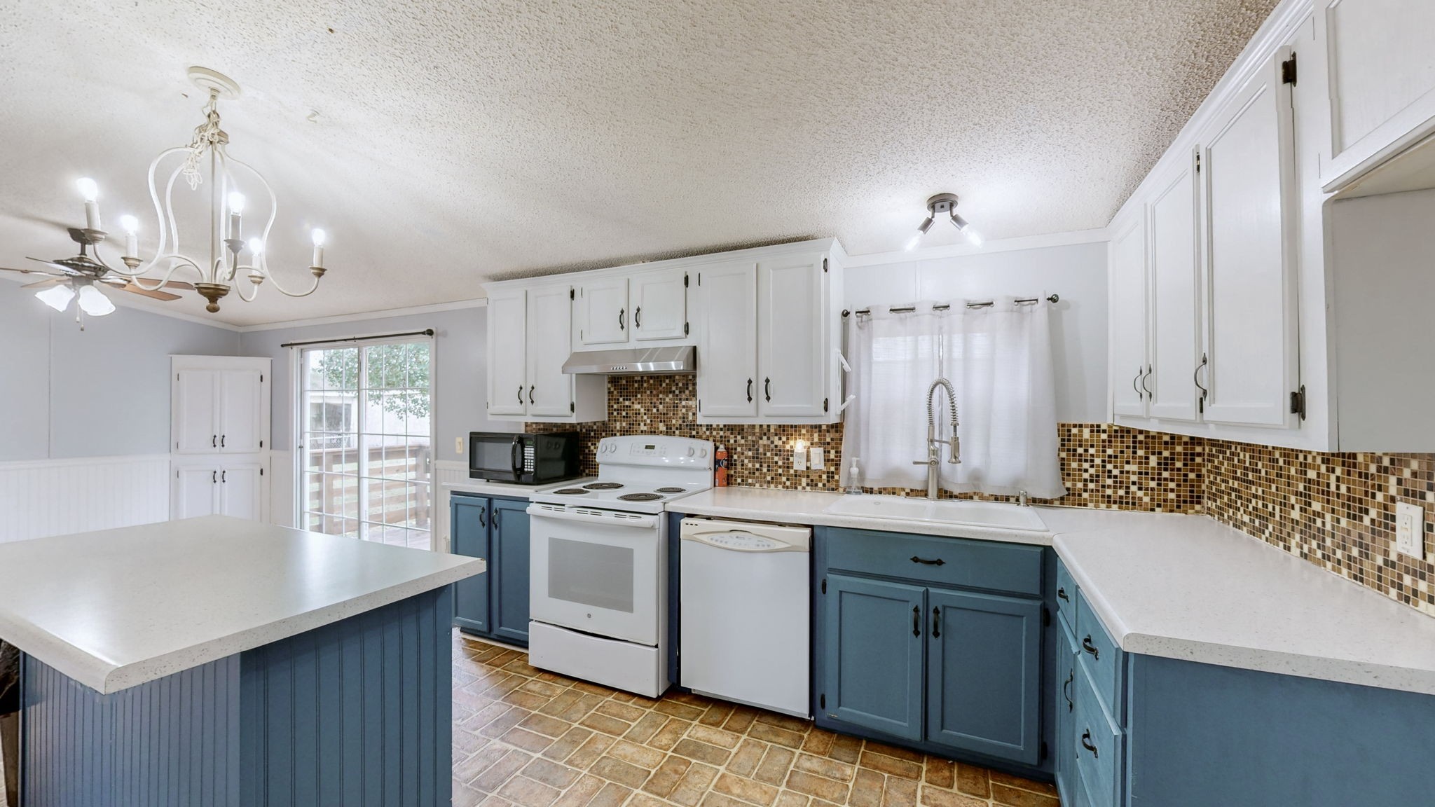 3604 Wynwood Dr