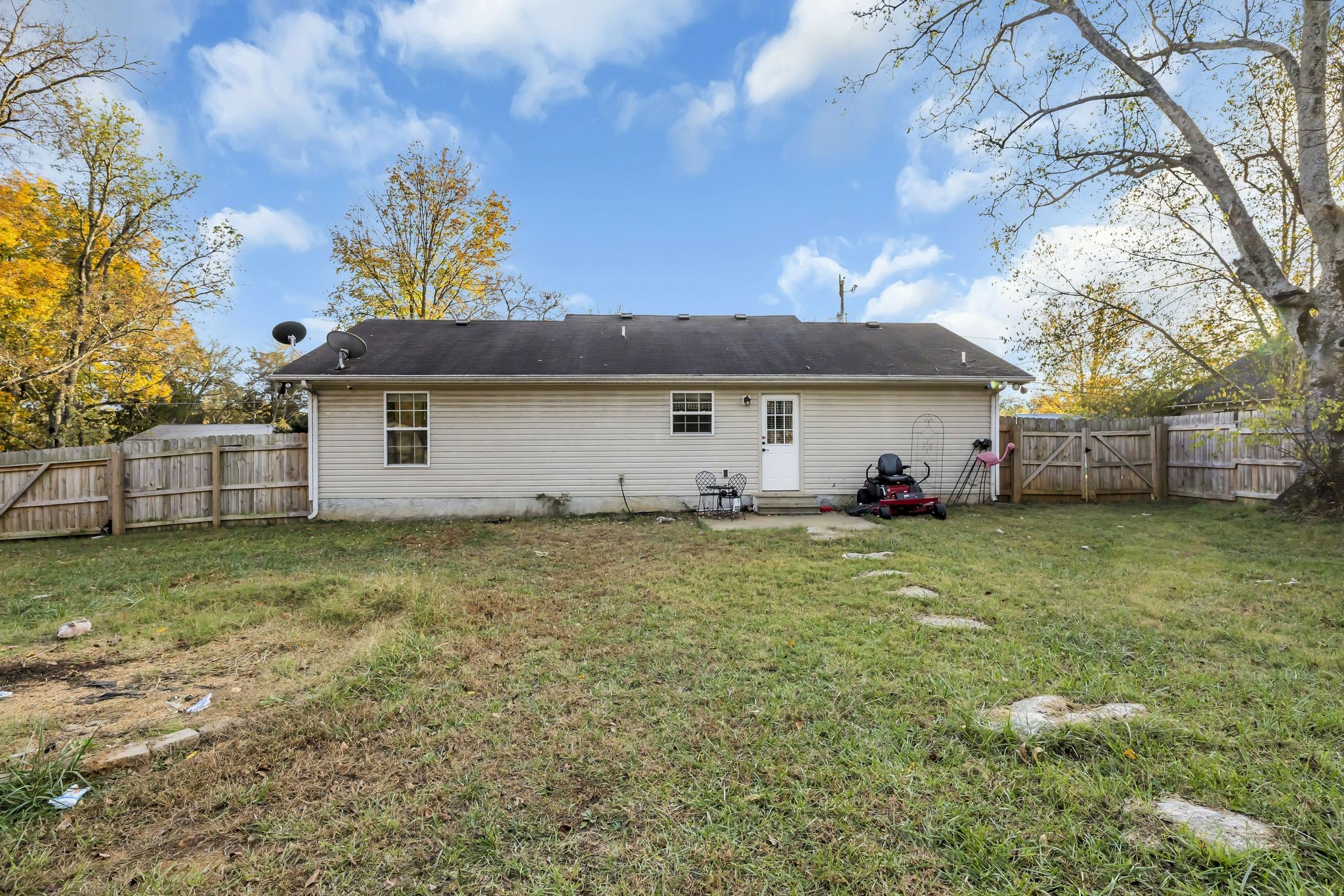 311 Kingwood Ave