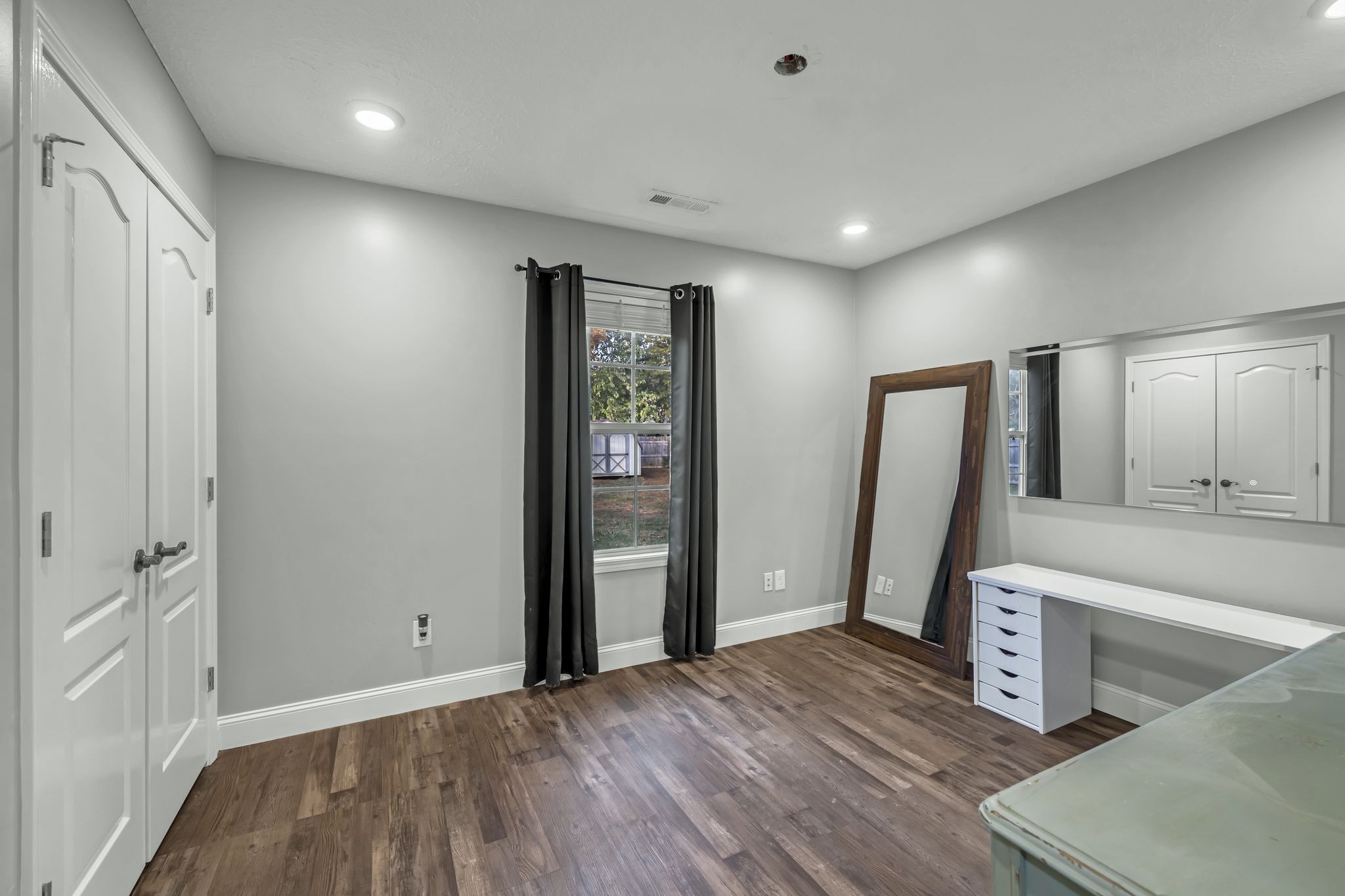 311 Kingwood Ave