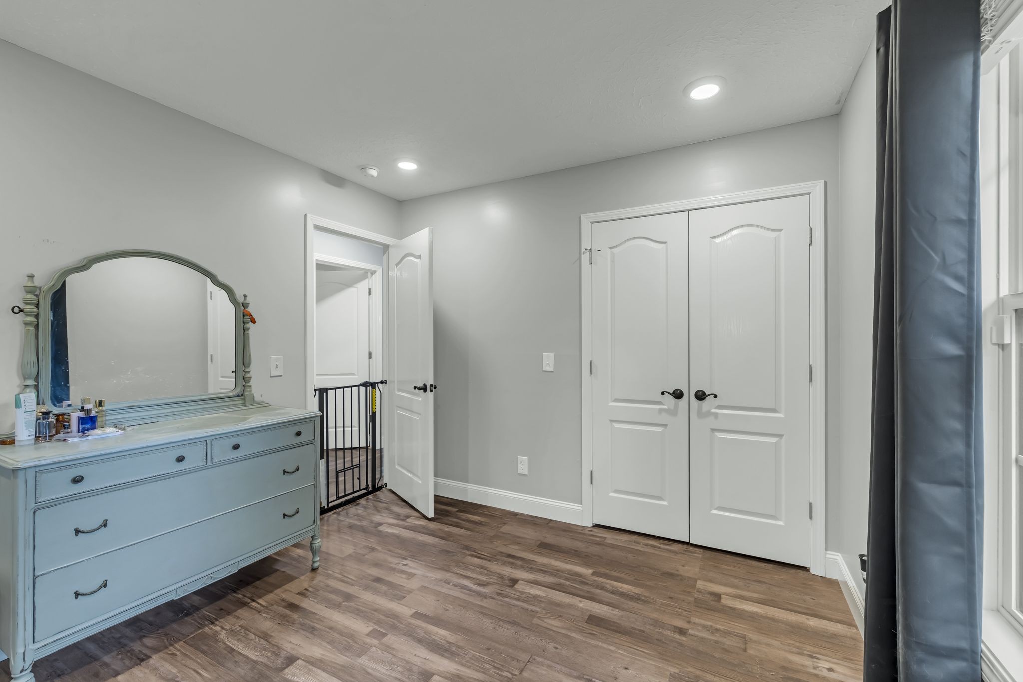 311 Kingwood Ave