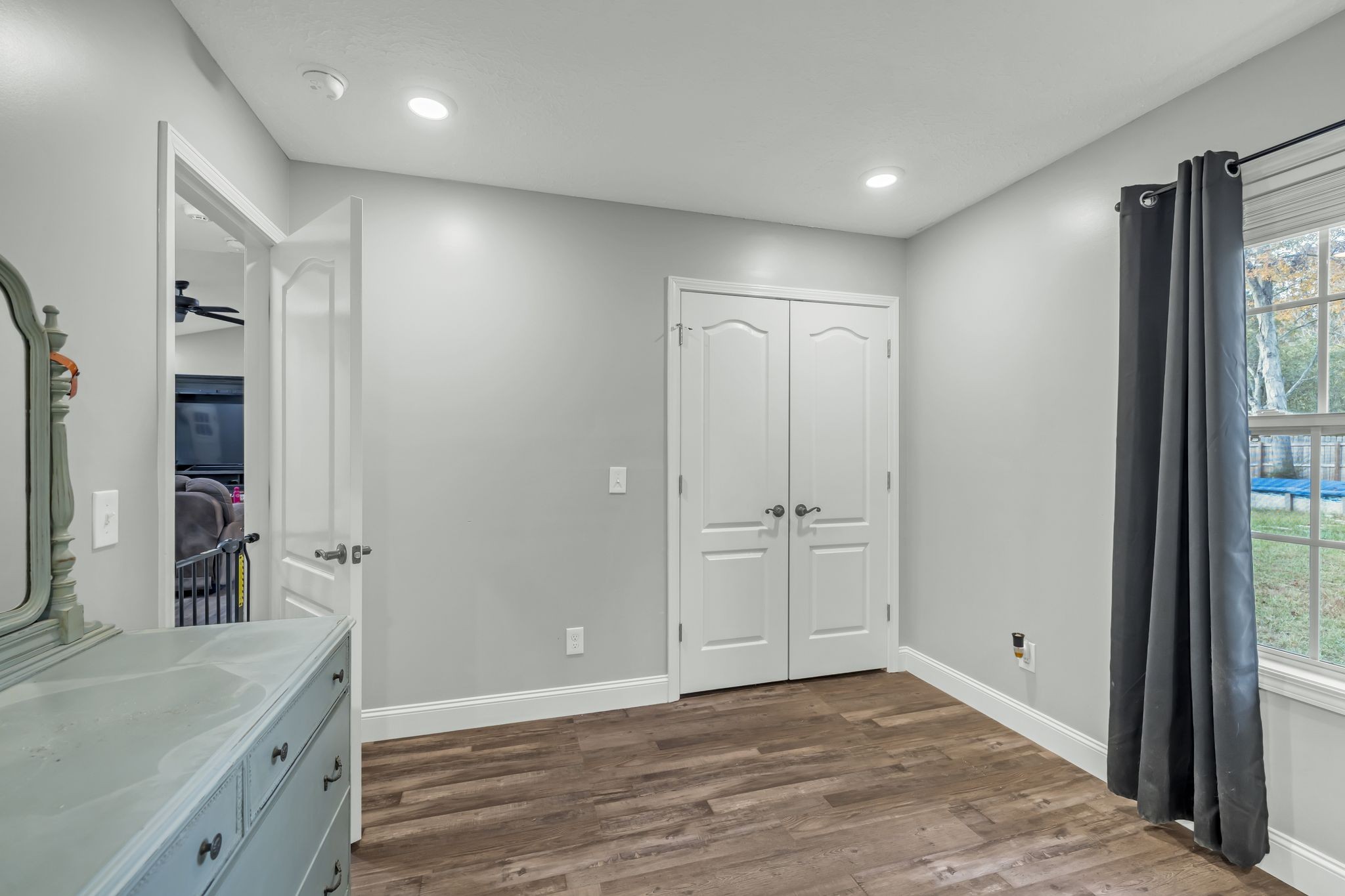 311 Kingwood Ave