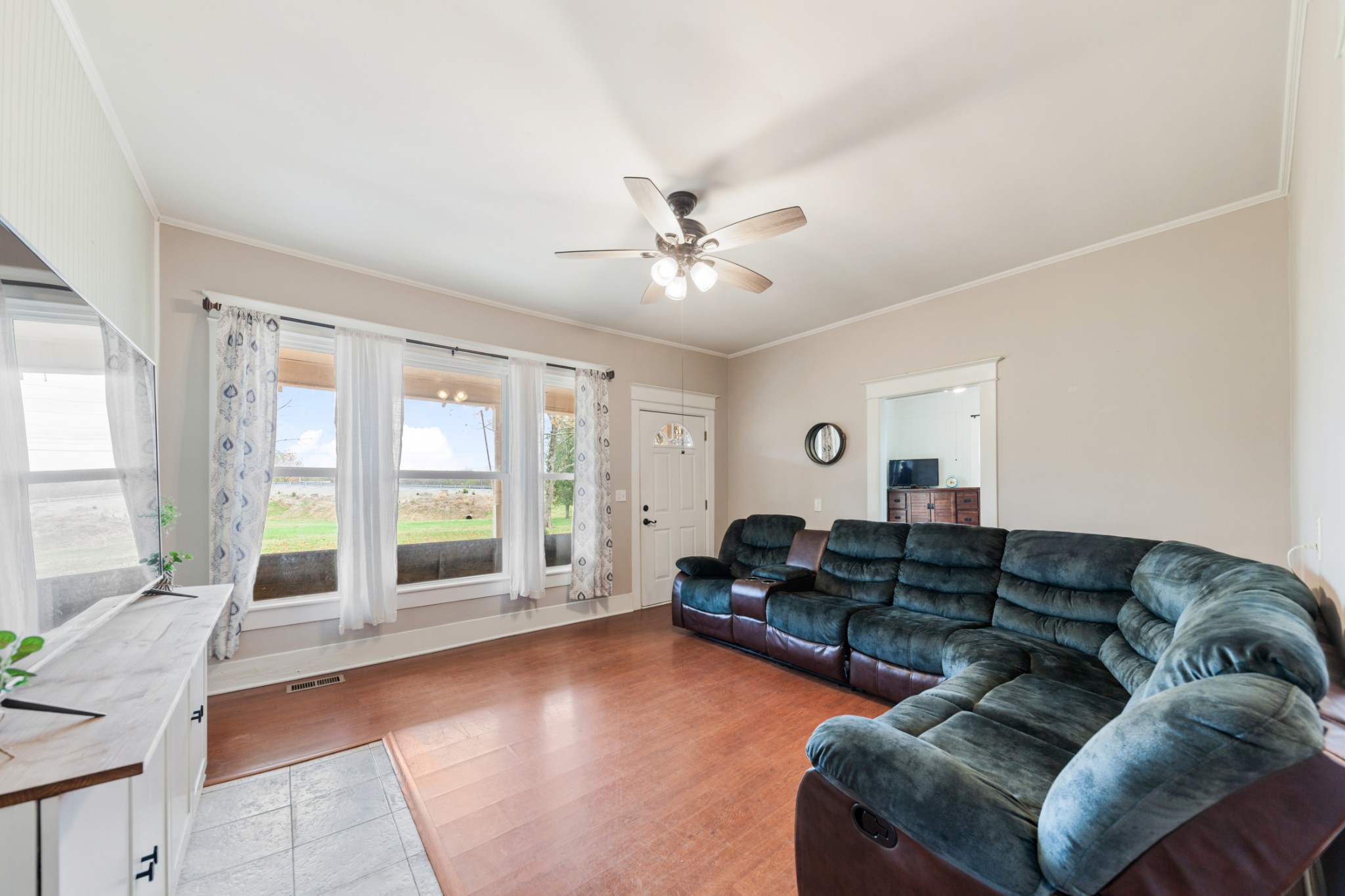 924 Boonshill Rd