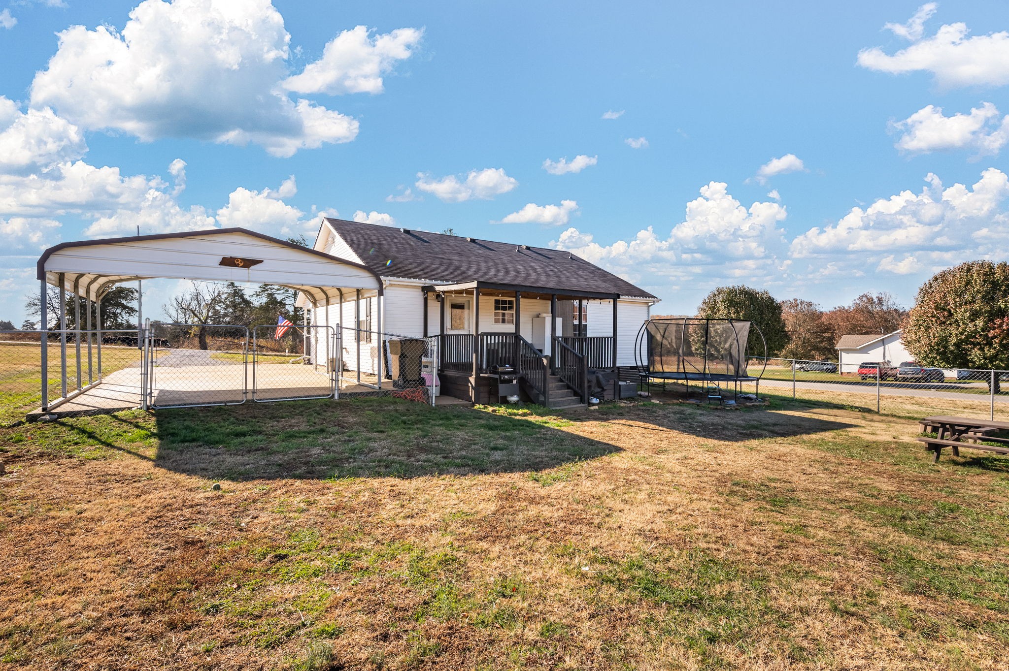 18 Haysland Rd