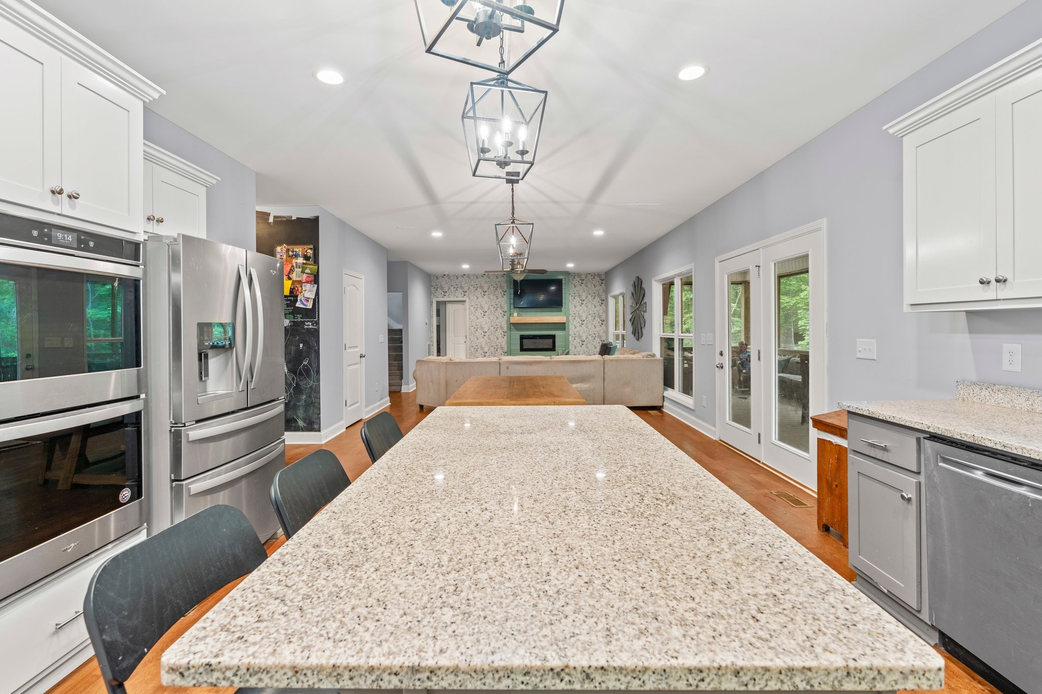 566 Deepwoods Rd