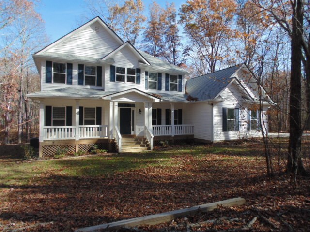 566 Deepwoods Rd