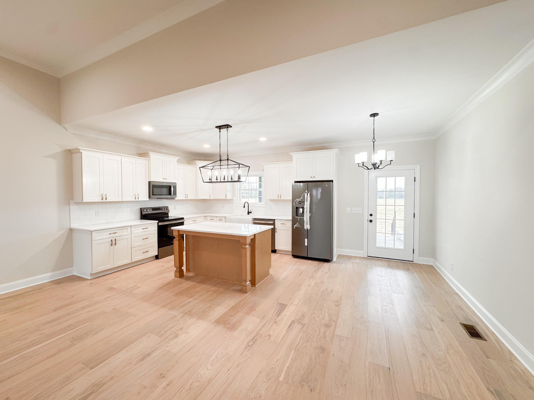 616 Pinkston Rd