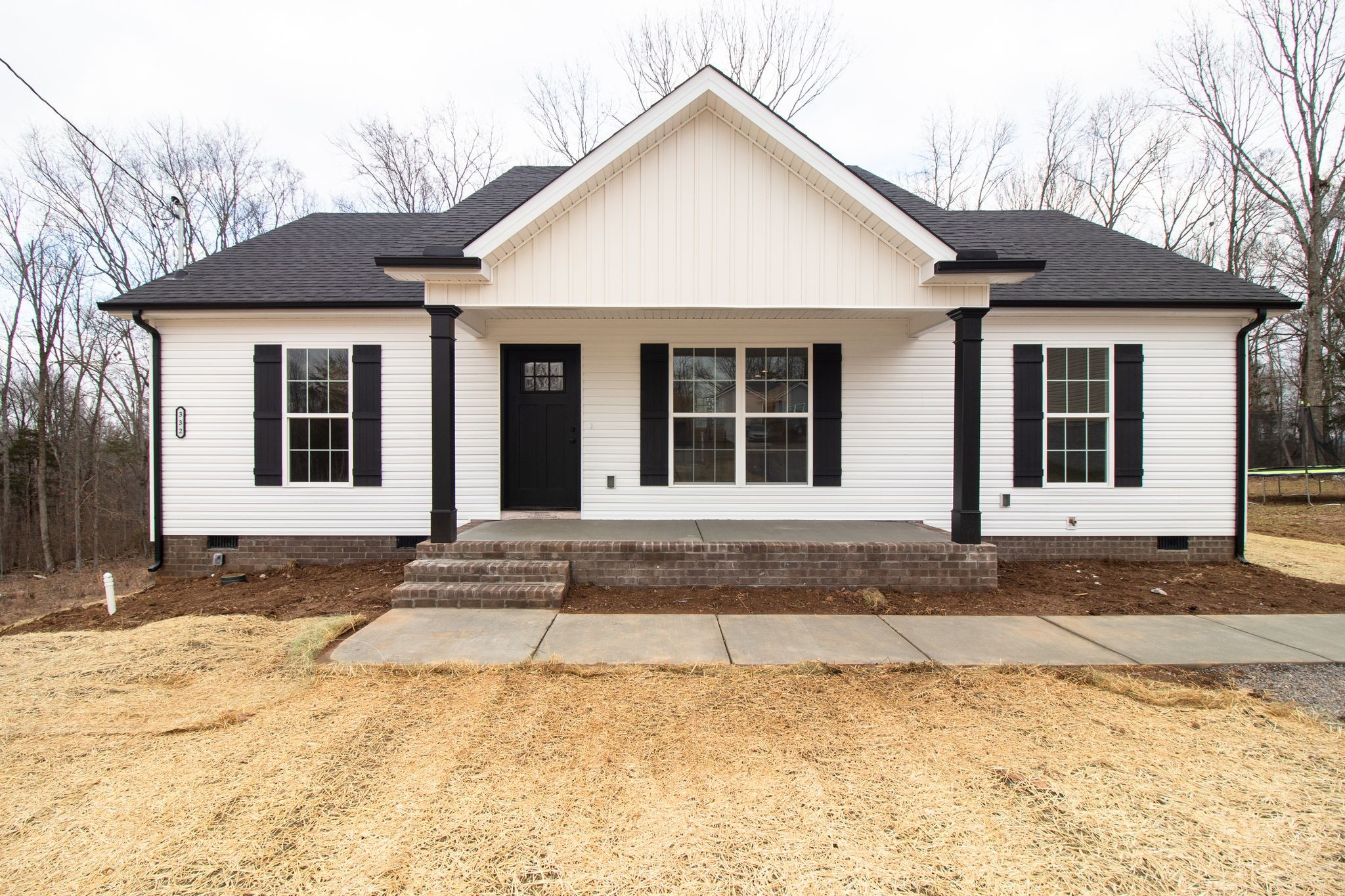 332 Hilltop Dr