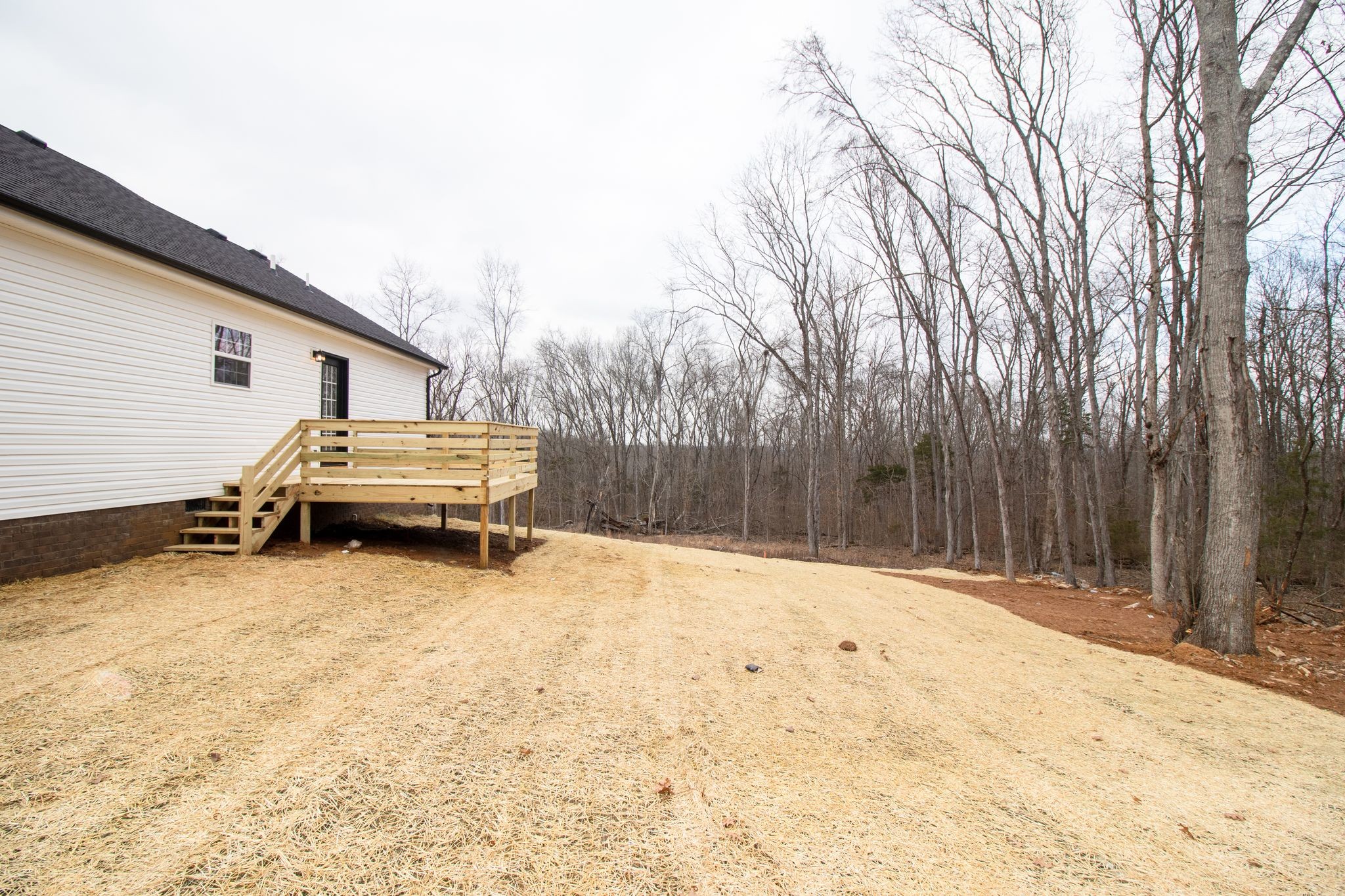 332 Hilltop Dr
