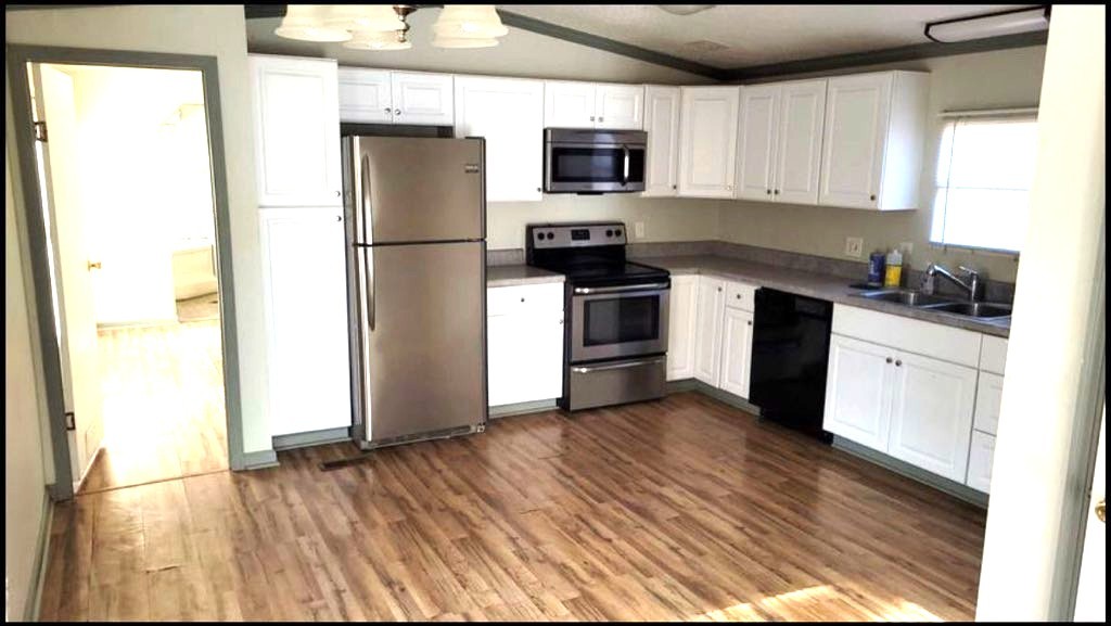 88 Greenway Rd