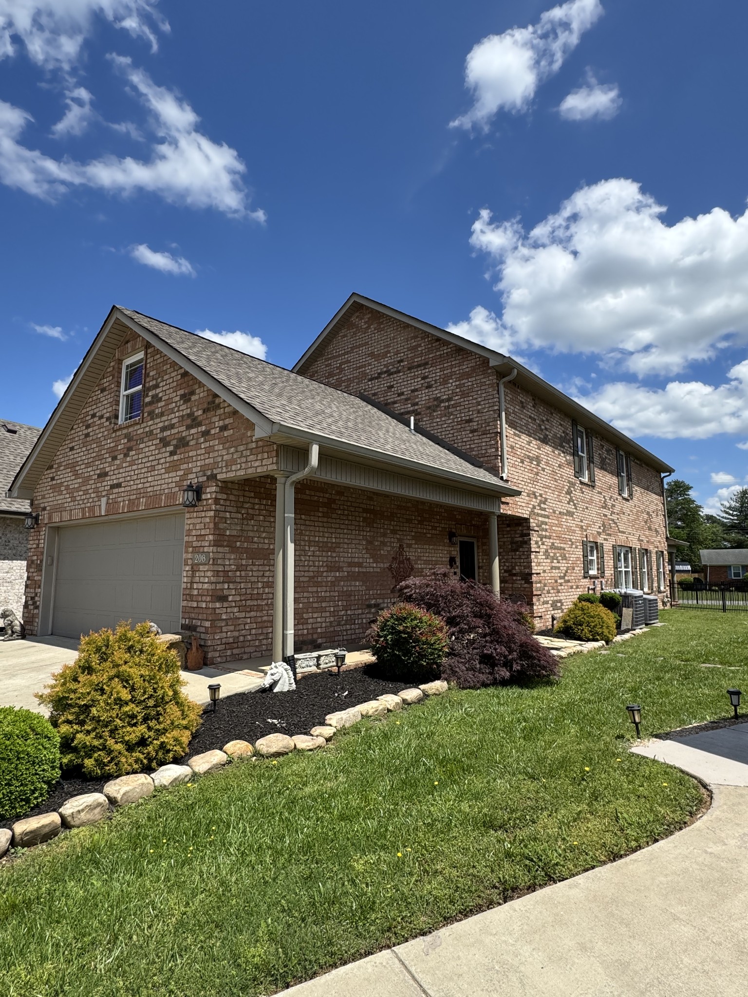 208 Celebration St