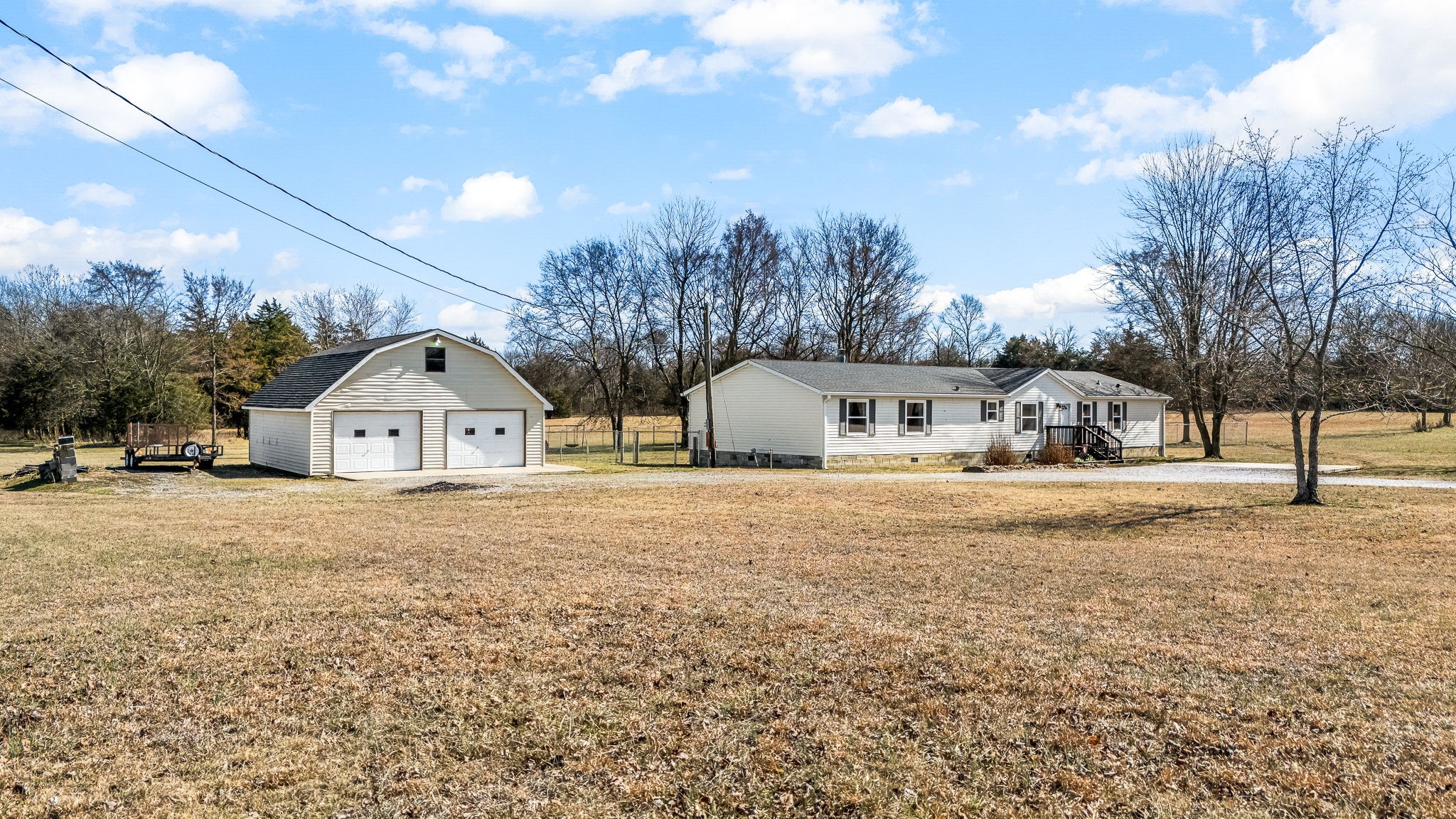 395 Whitaker Rd