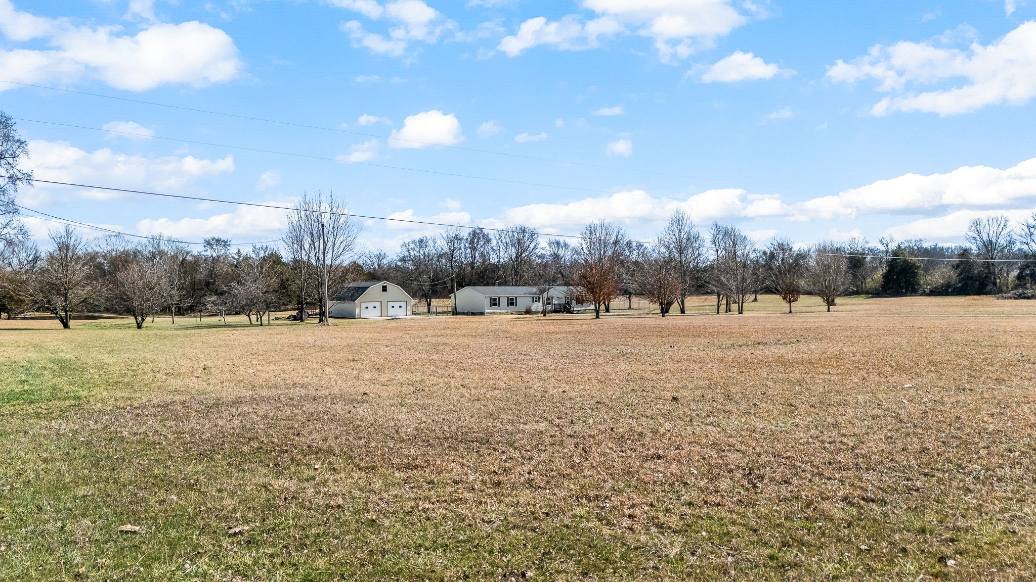 395 Whitaker Rd