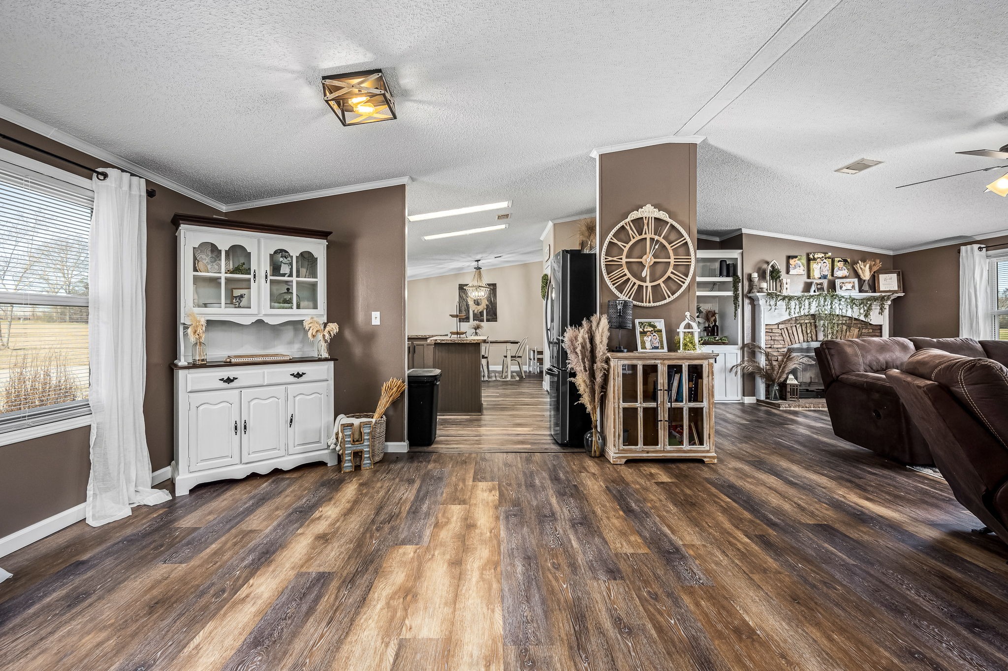 395 Whitaker Rd