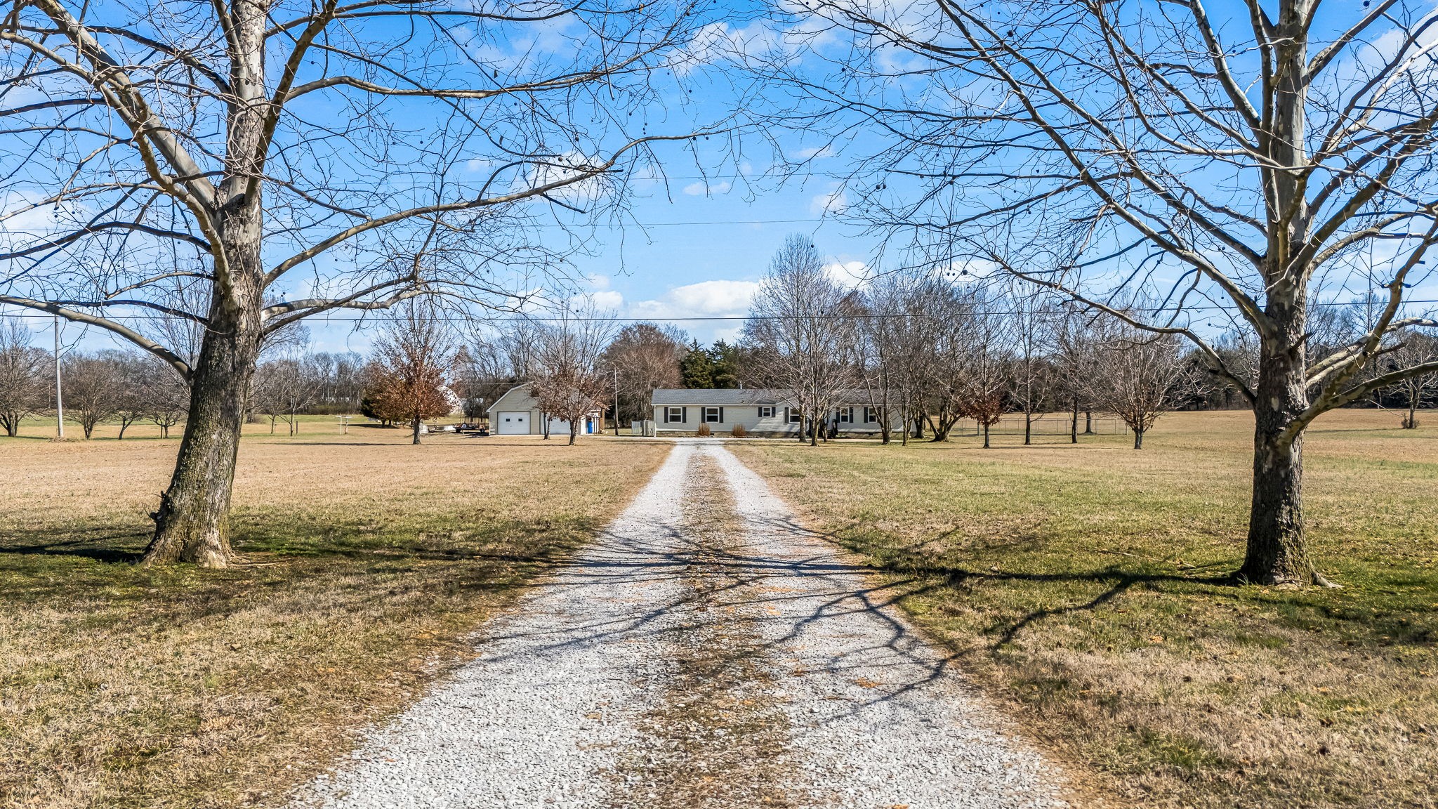 395 Whitaker Rd