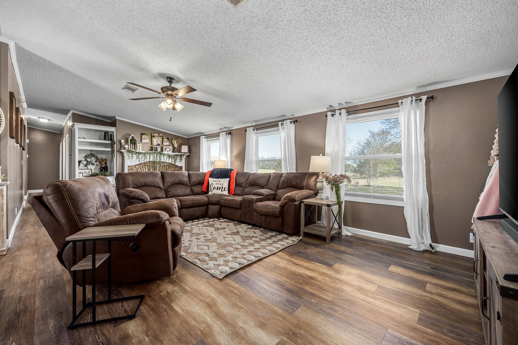 395 Whitaker Rd