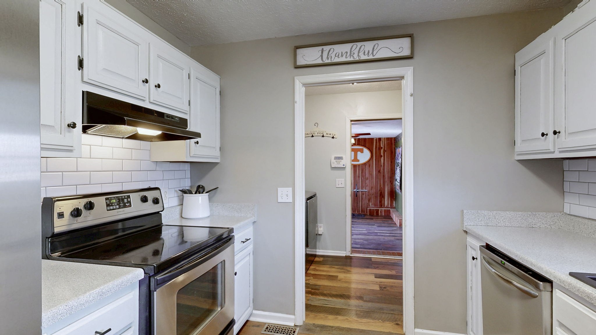 2526 Midland Rd