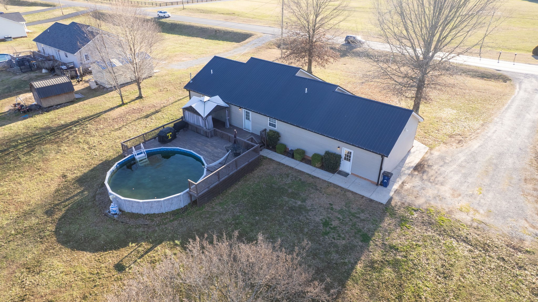 2526 Midland Rd